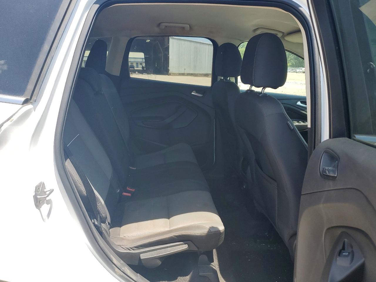 2015 Ford Escape Se White vin: 1FMCU0GX5FUC06321