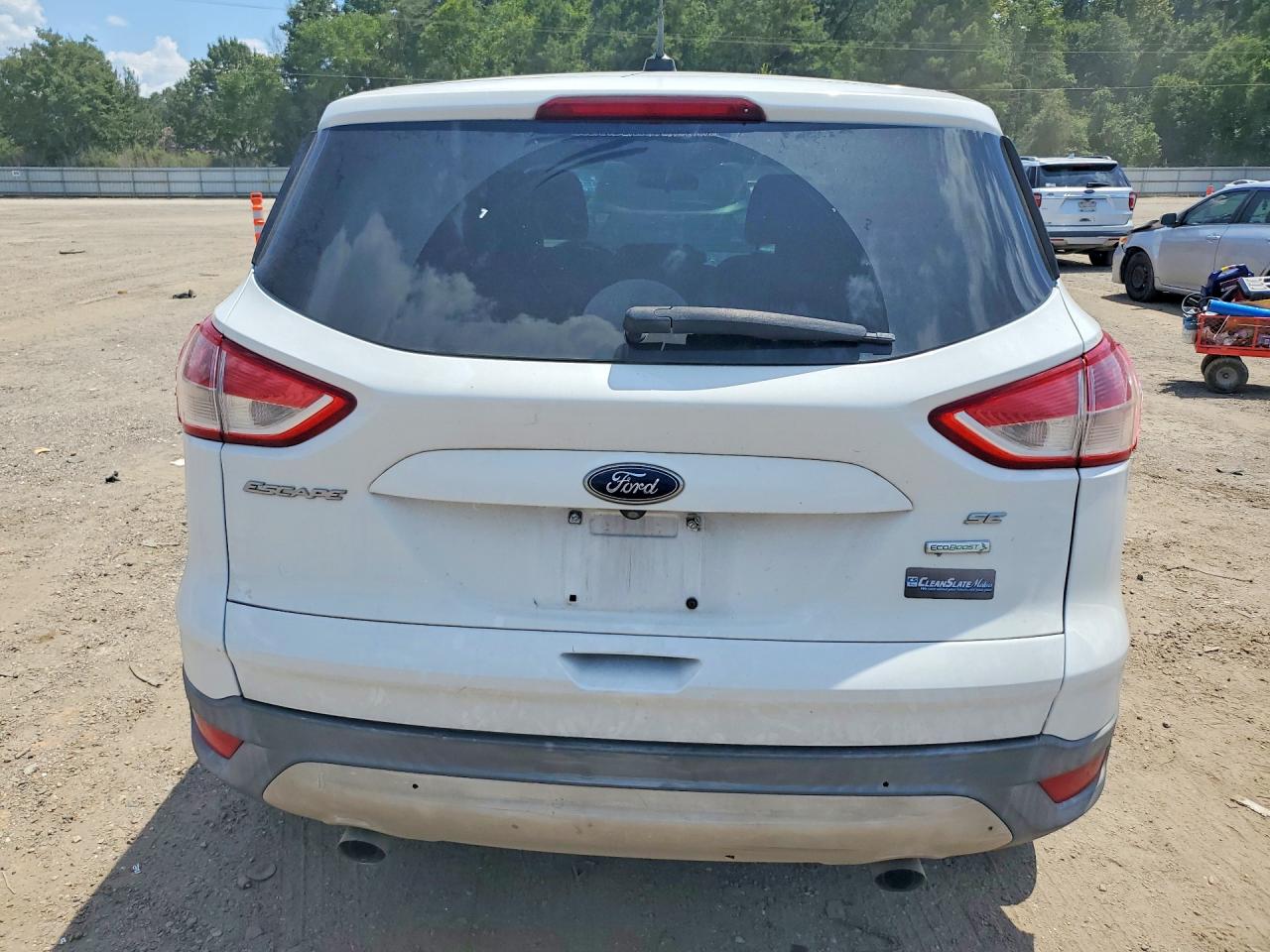 2015 Ford Escape Se White vin: 1FMCU0GX5FUC06321