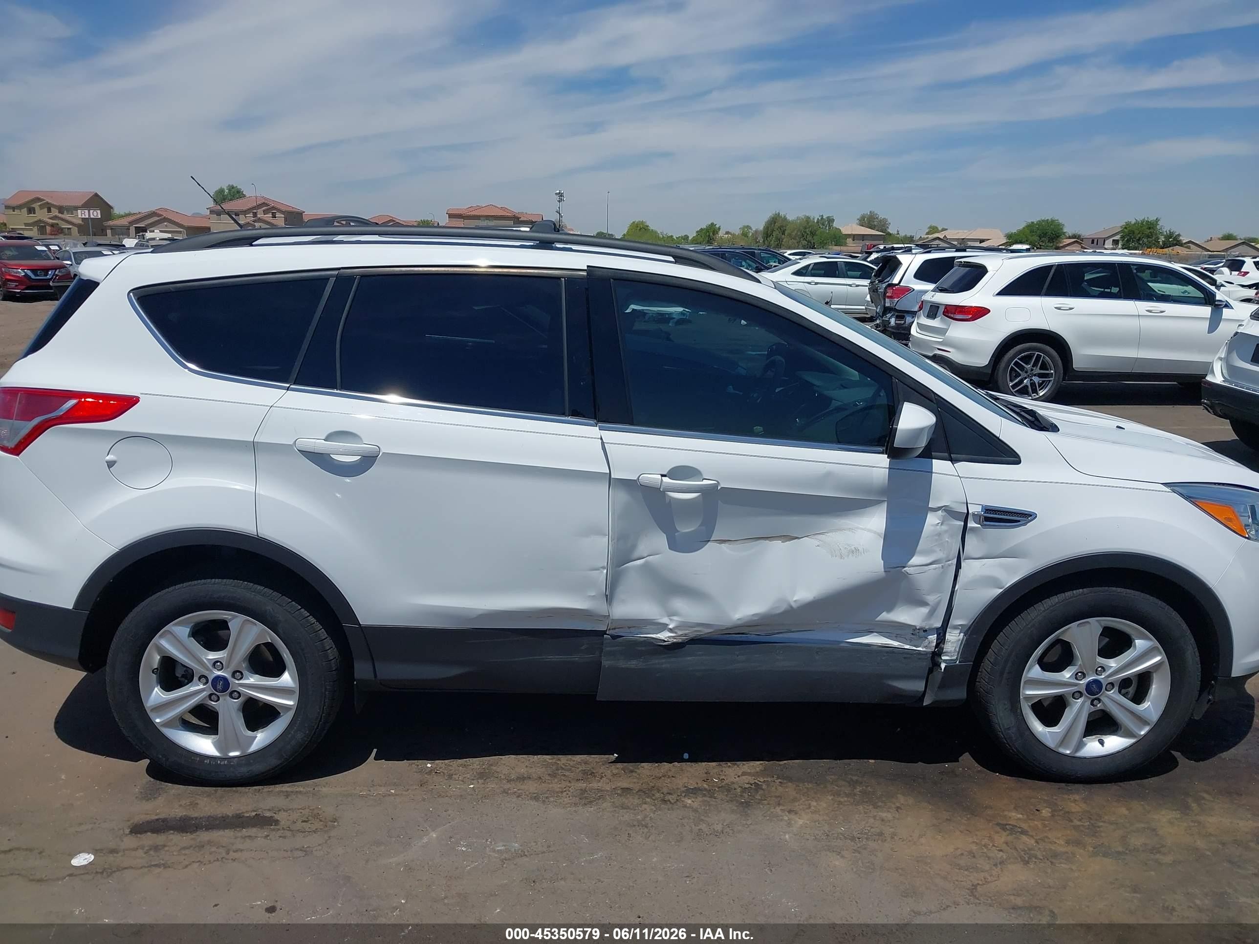 2013 Ford Escape Se White vin: 1FMCU0GX6DUA40551