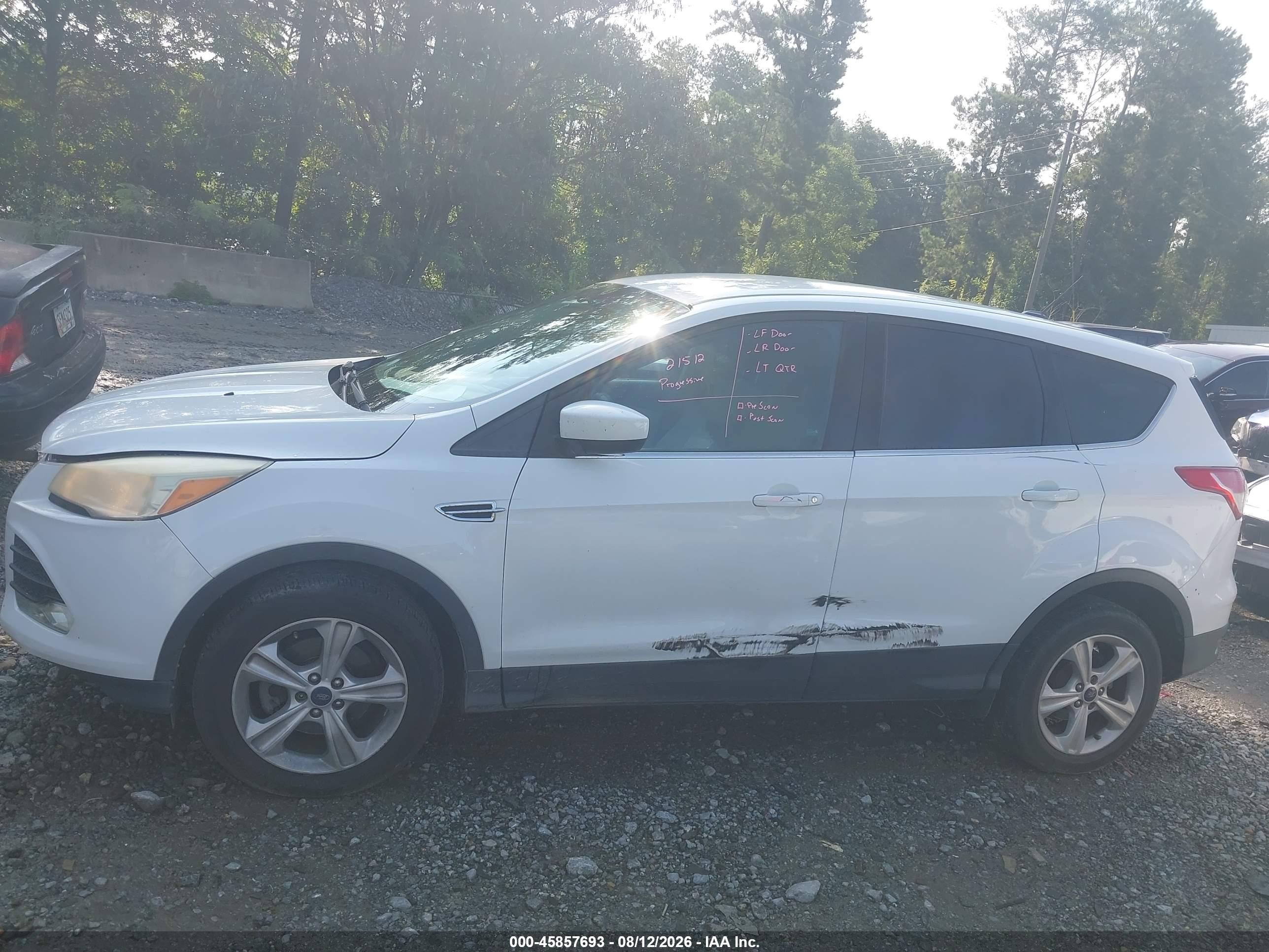 2013 Ford Escape Se White vin: 1FMCU0GX6DUC04395