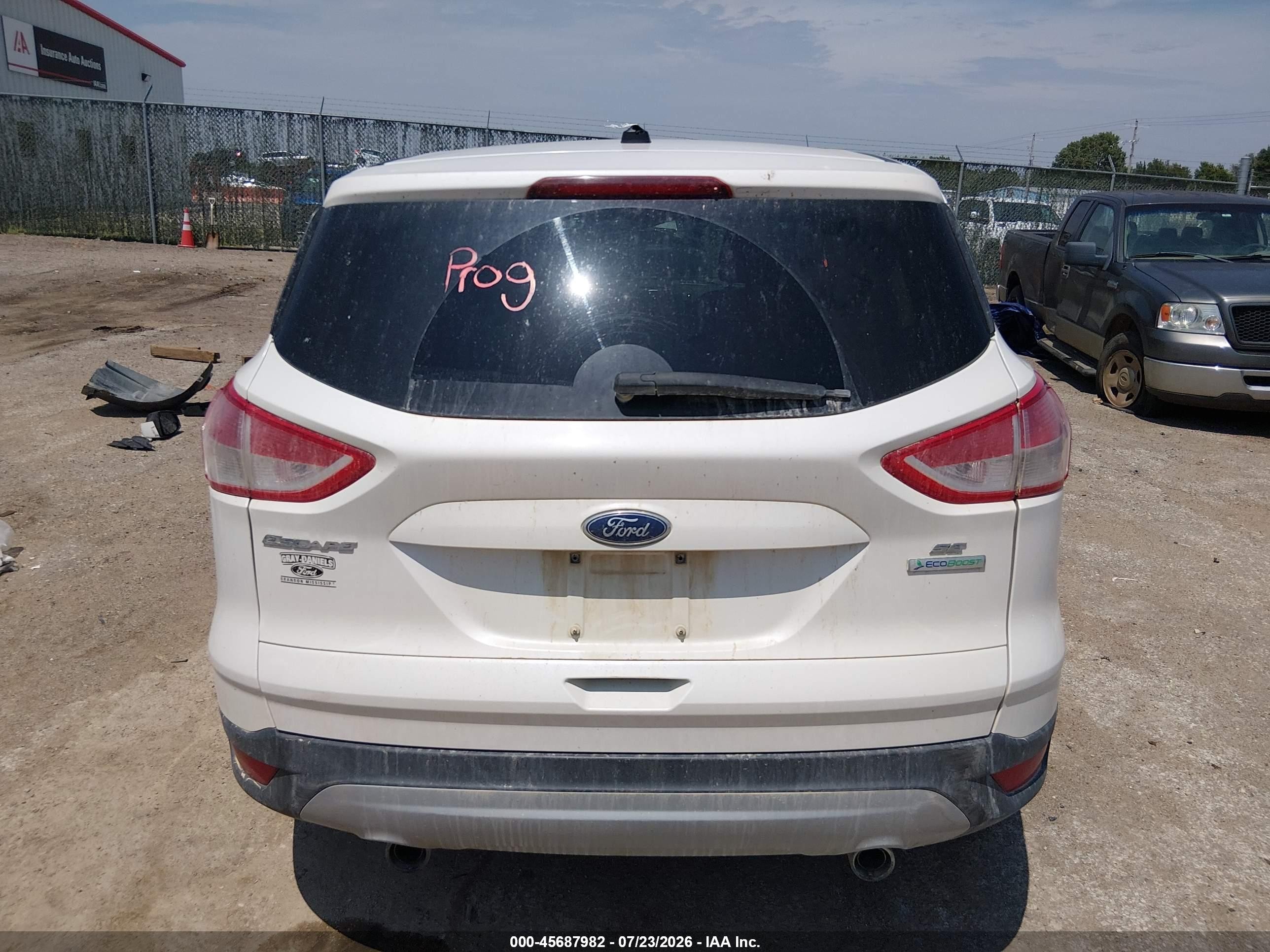 2013 Ford Escape Se White vin: 1FMCU0GX6DUC52043