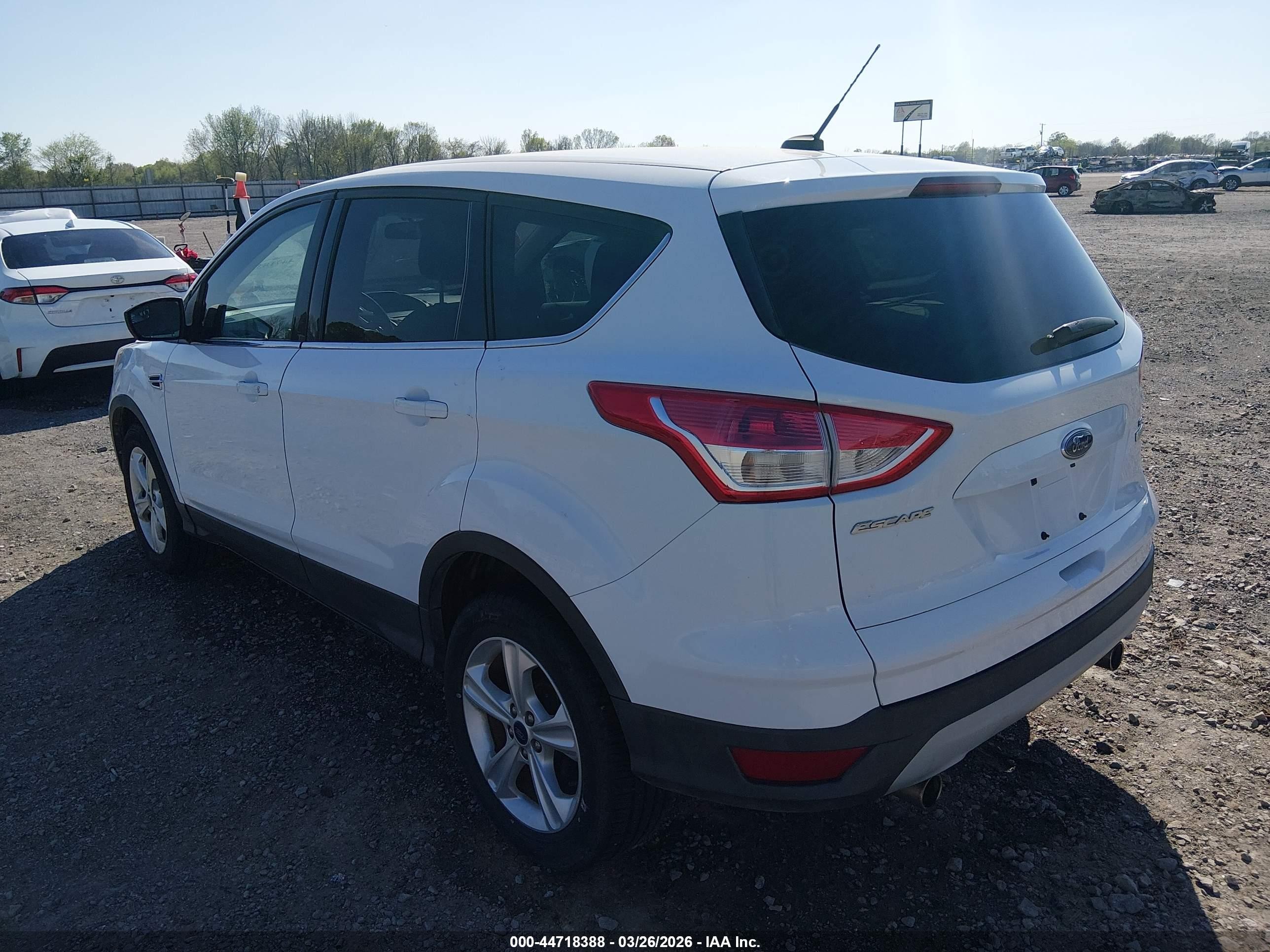 2013 Ford Escape Se White vin: 1FMCU0GX6DUD22382