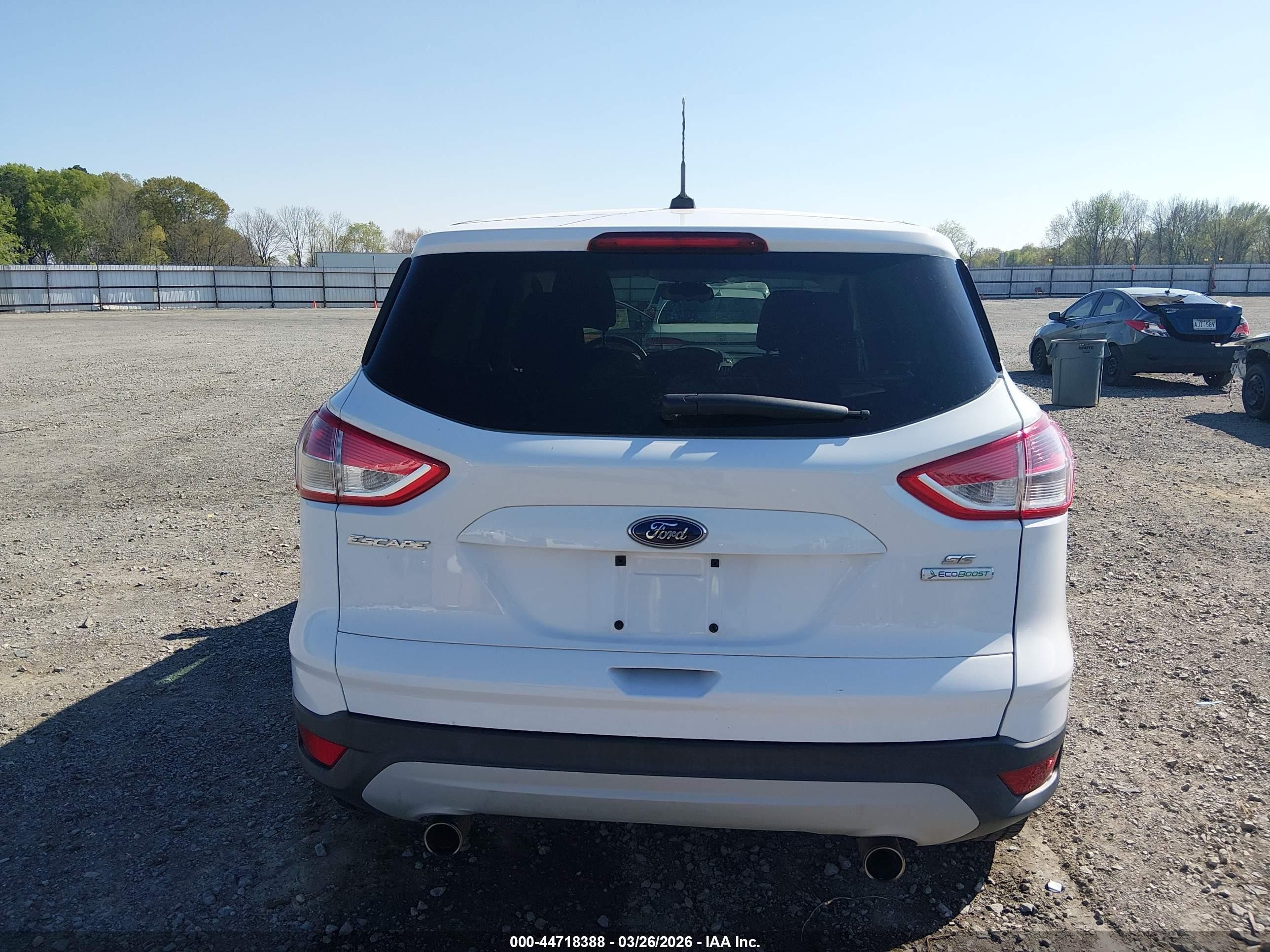 2013 Ford Escape Se White vin: 1FMCU0GX6DUD22382