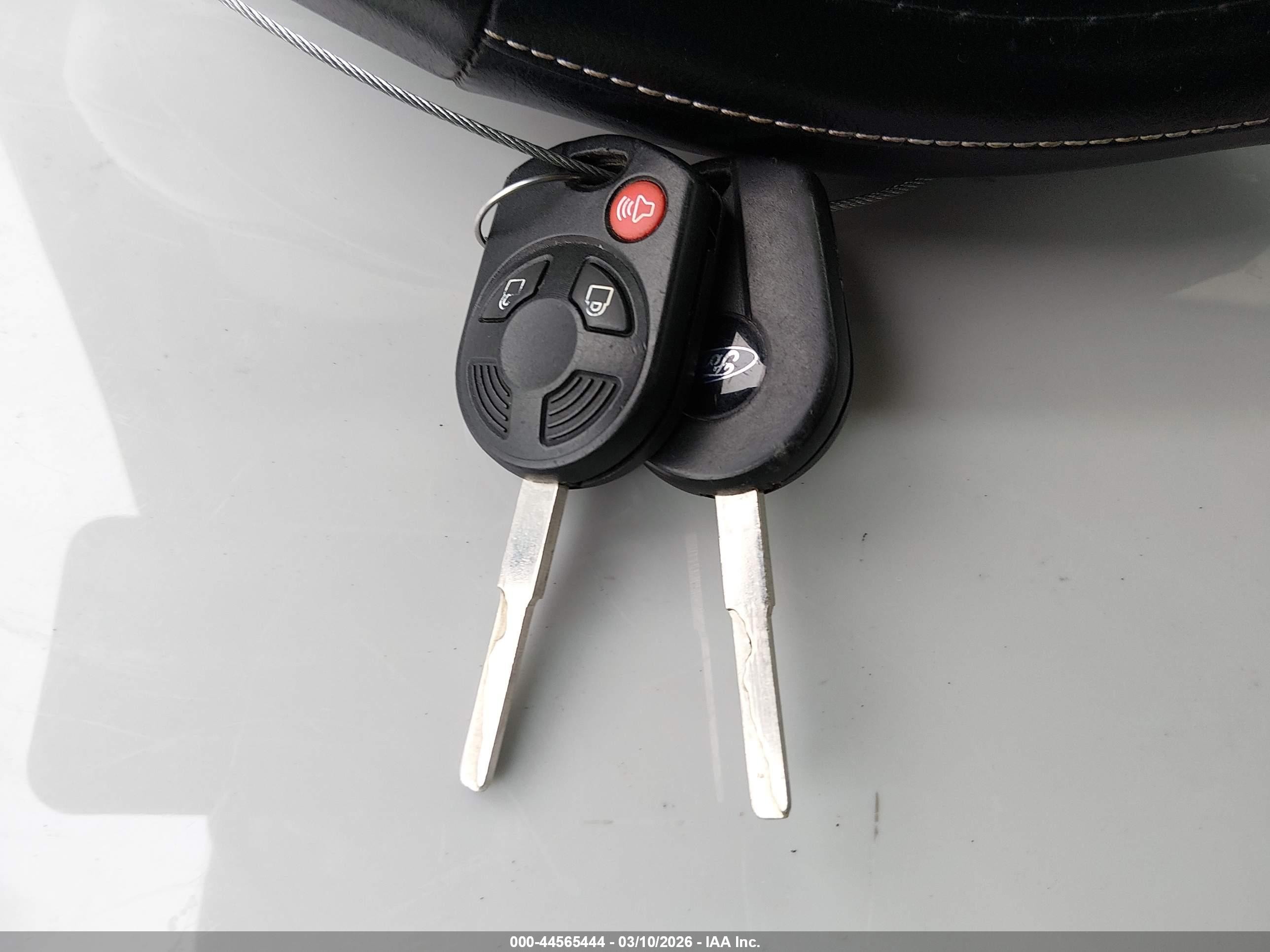 2013 Ford Escape Se Blue vin: 1FMCU0GX6DUD68746