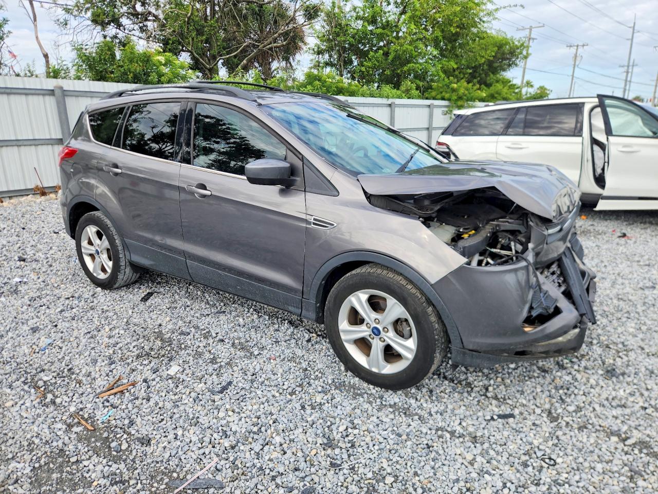 2014 Ford Escape Se Gray vin: 1FMCU0GX6EUA11035