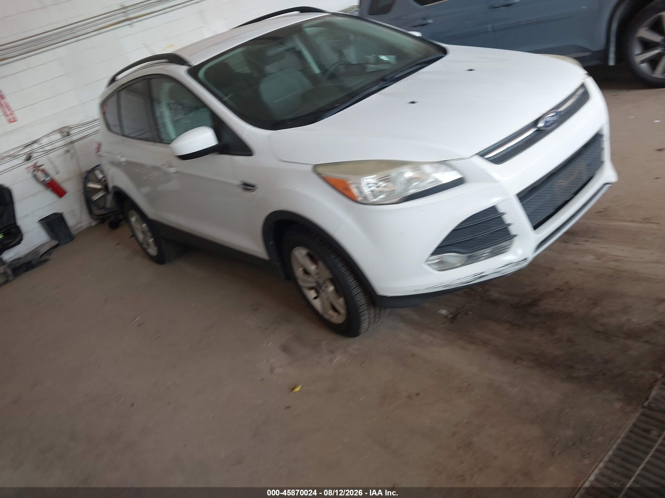 2014 Ford Escape Se White vin: 1FMCU0GX6EUA70697
