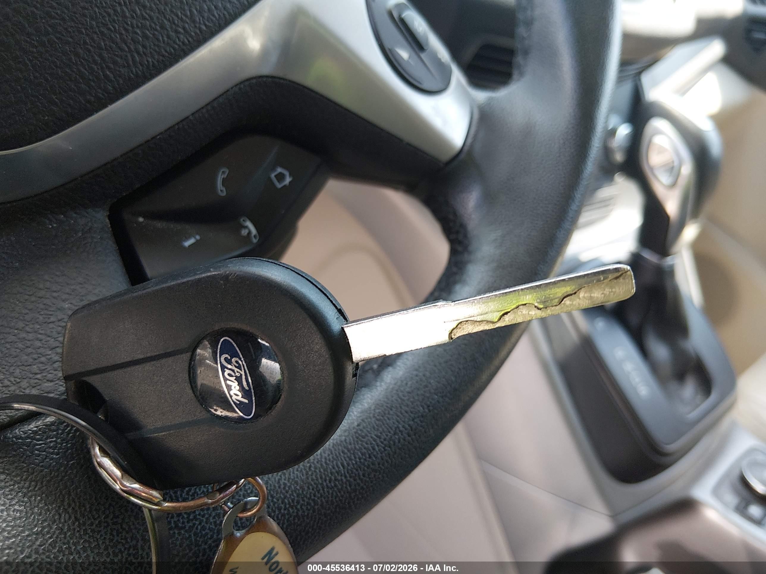 2014 Ford Escape Se Золотой vin: 1FMCU0GX6EUB97482