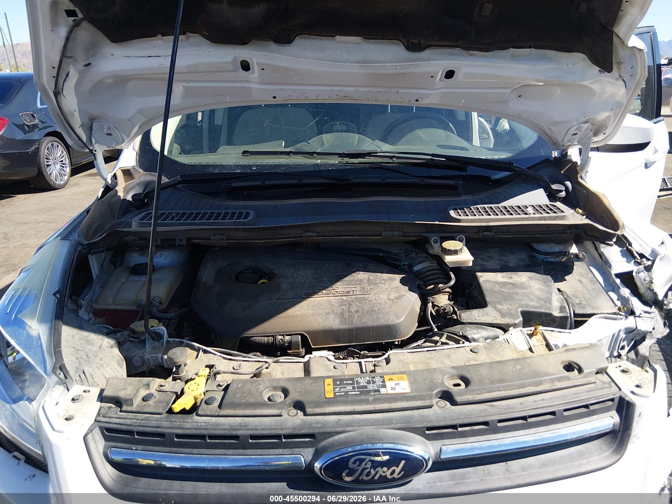 2014 Ford Escape Se White vin: 1FMCU0GX6EUD44335