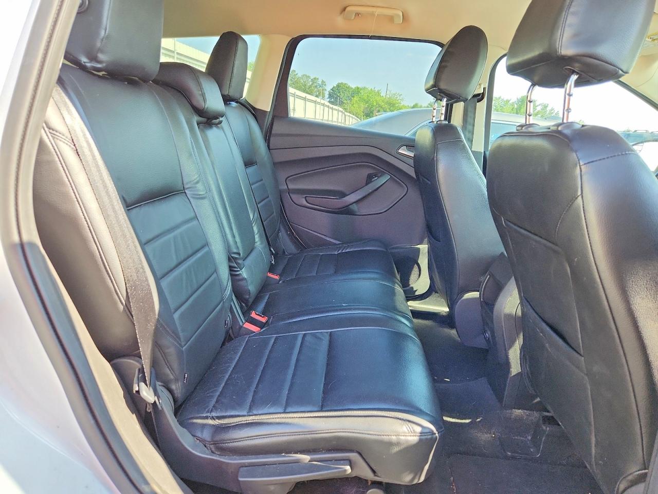 2014 Ford Escape Se Белый vin: 1FMCU0GX6EUD56422