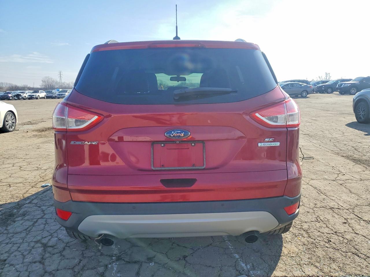 2014 Ford Escape Red vin: 1FMCU0GX6EUD76847
