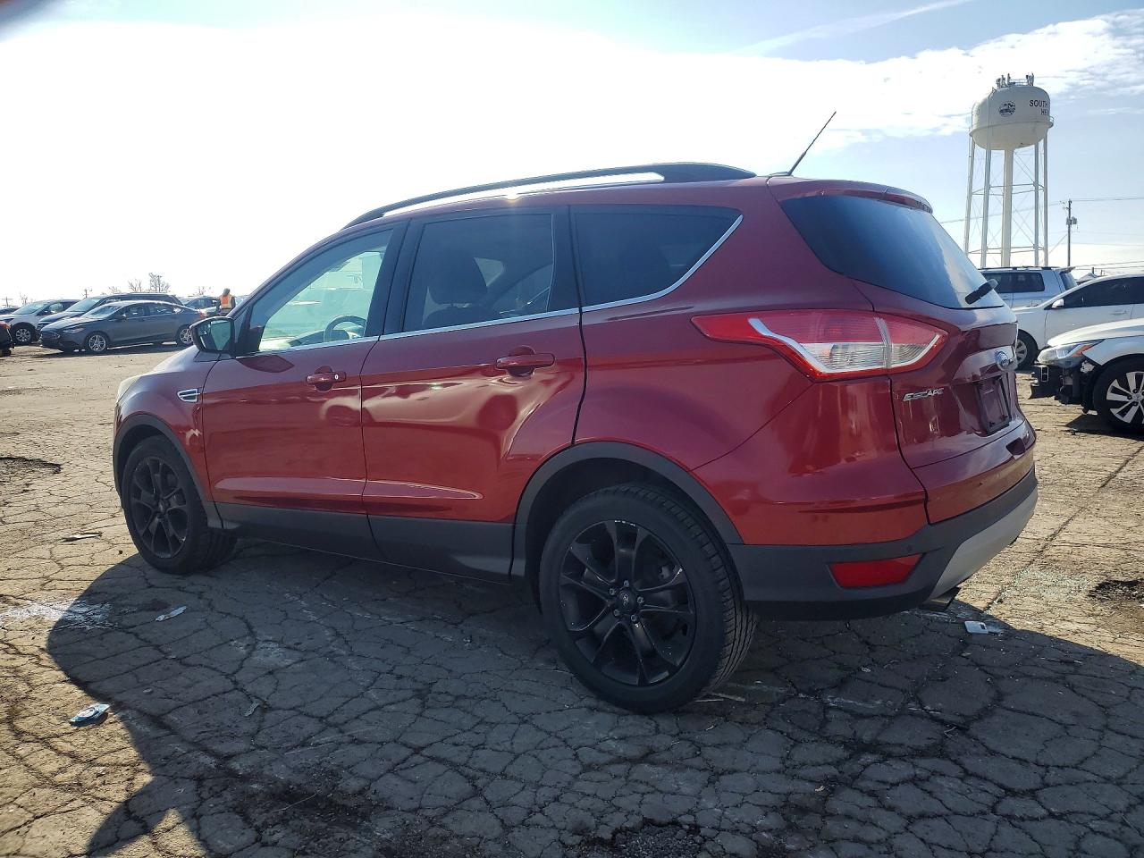 2014 Ford Escape Red vin: 1FMCU0GX6EUD76847