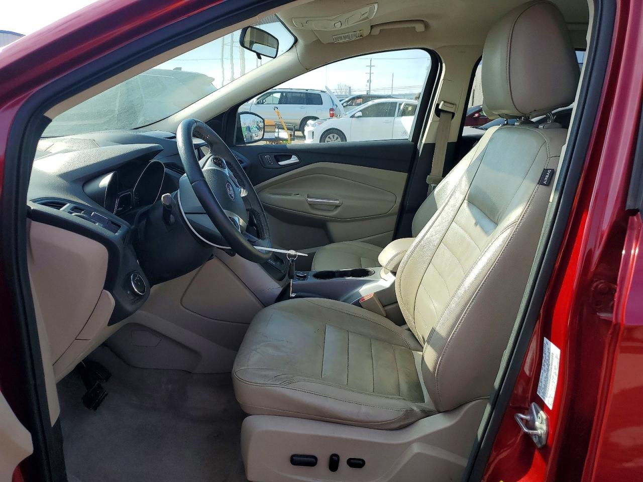 2014 Ford Escape Red vin: 1FMCU0GX6EUD76847