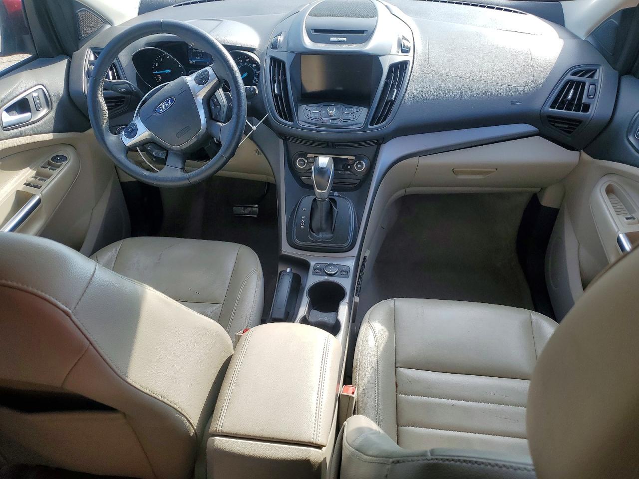 2014 Ford Escape Red vin: 1FMCU0GX6EUD76847
