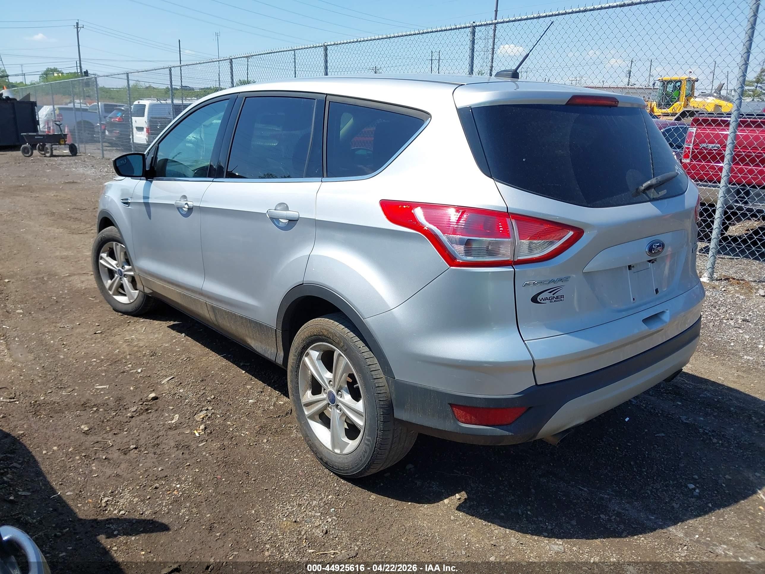 2014 Ford Escape Se Silver vin: 1FMCU0GX6EUE37405