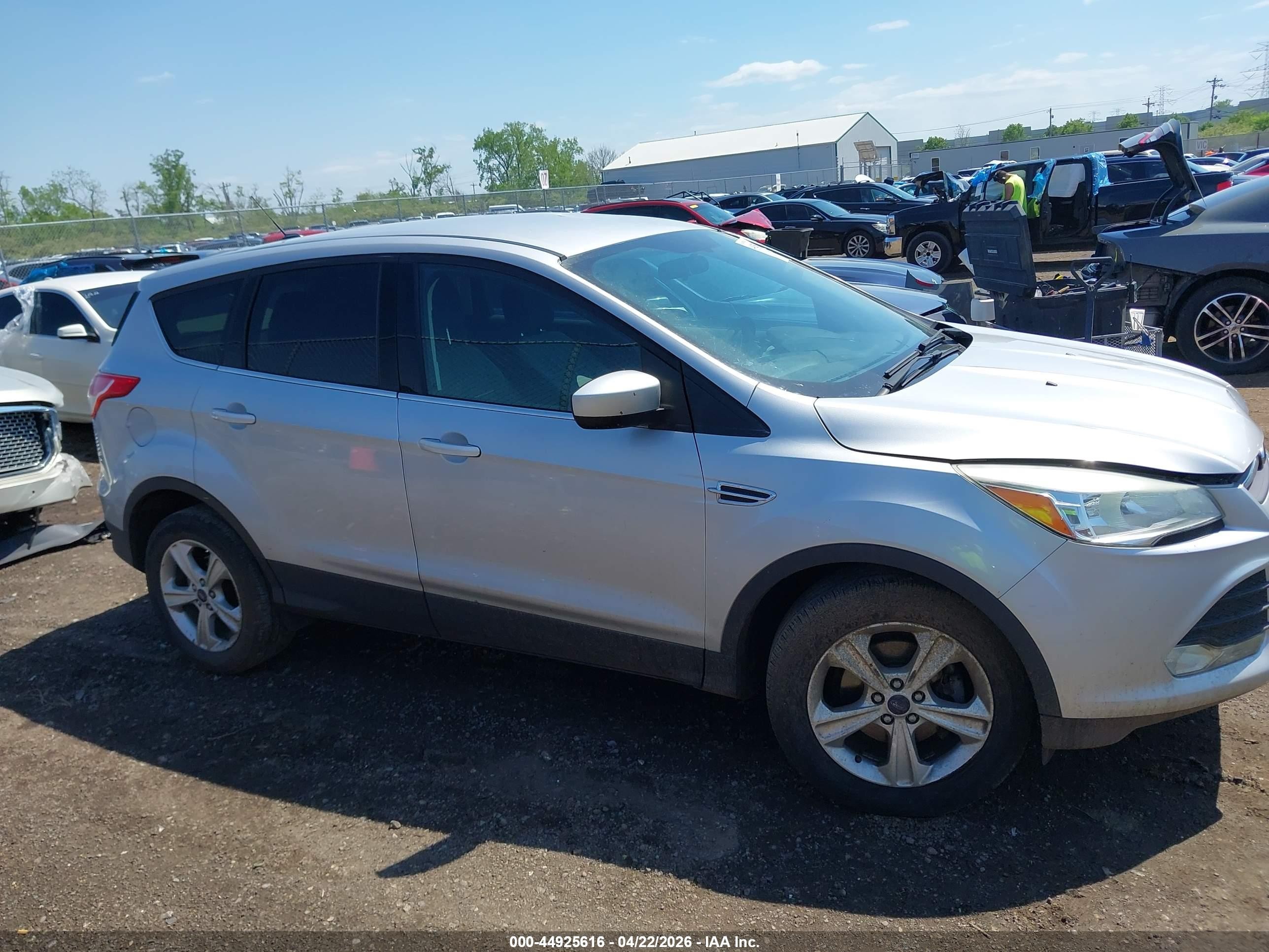 2014 Ford Escape Se Silver vin: 1FMCU0GX6EUE37405