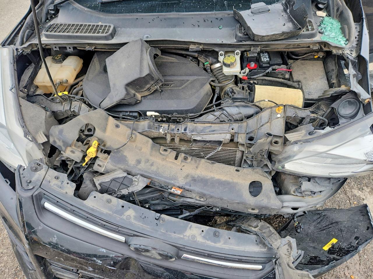 2015 Ford Escape Se Черный vin: 1FMCU0GX6FUA25227