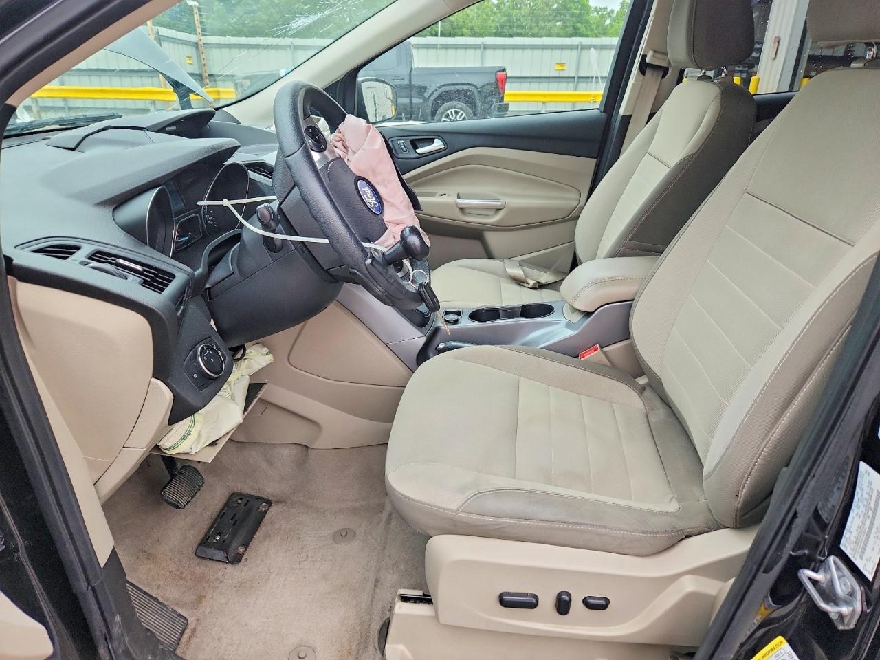 2015 Ford Escape Se Черный vin: 1FMCU0GX6FUA25227