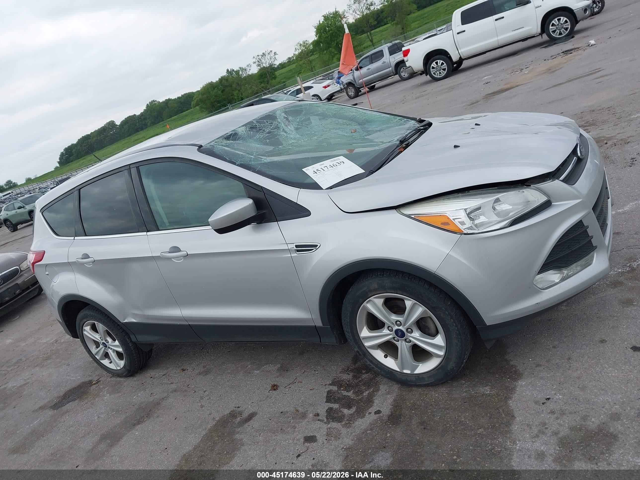 2015 Ford Escape Se Silver vin: 1FMCU0GX6FUA88764