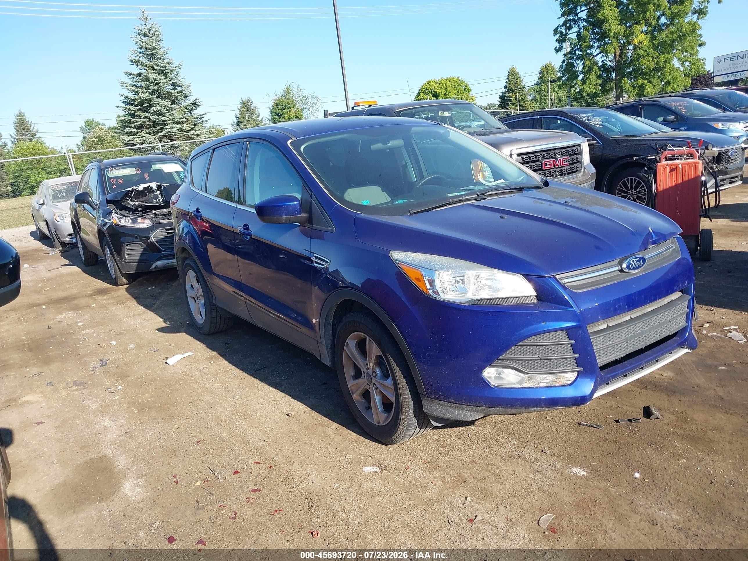 2015 Ford Escape Se Blue vin: 1FMCU0GX6FUA89994