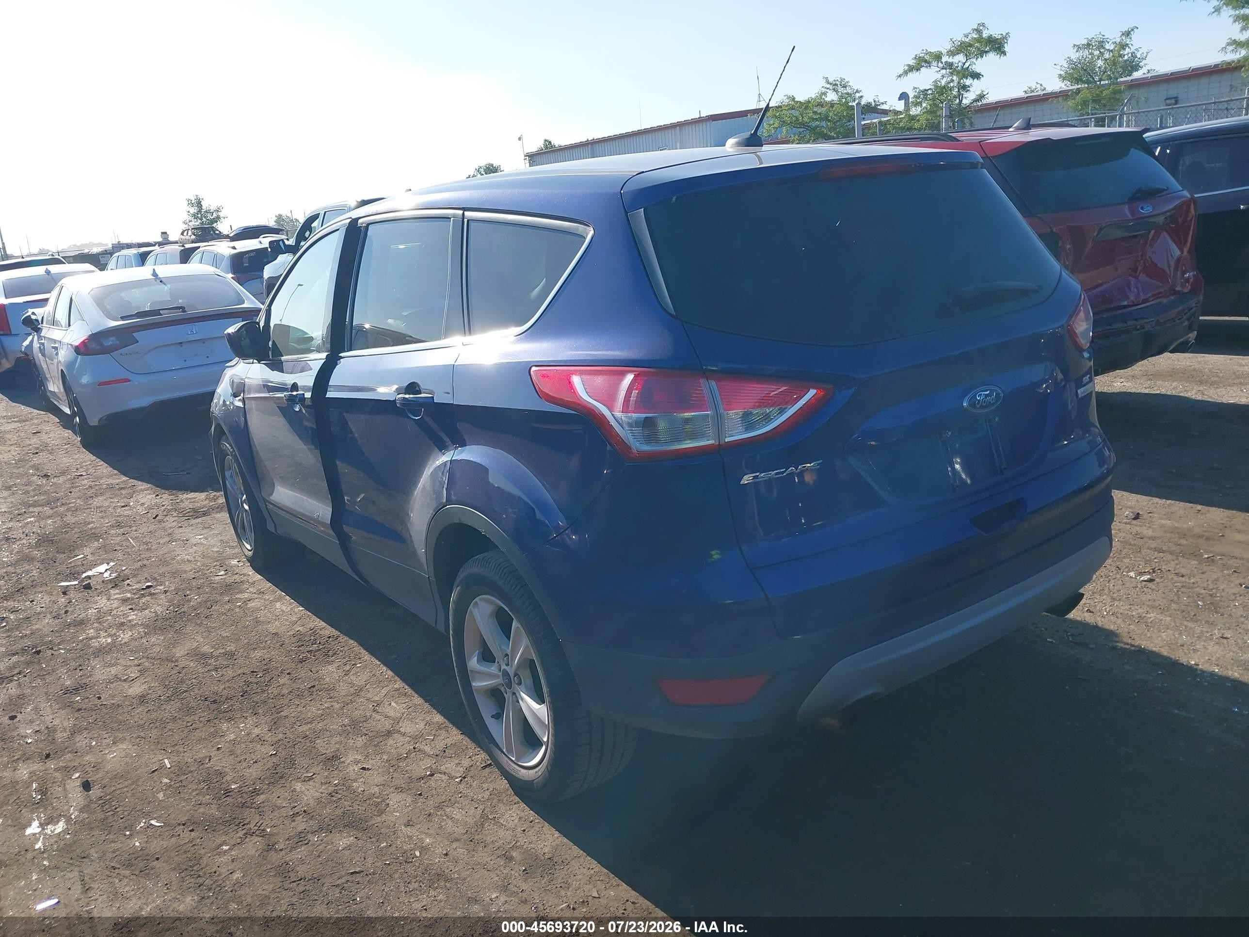 2015 Ford Escape Se Синий vin: 1FMCU0GX6FUA89994