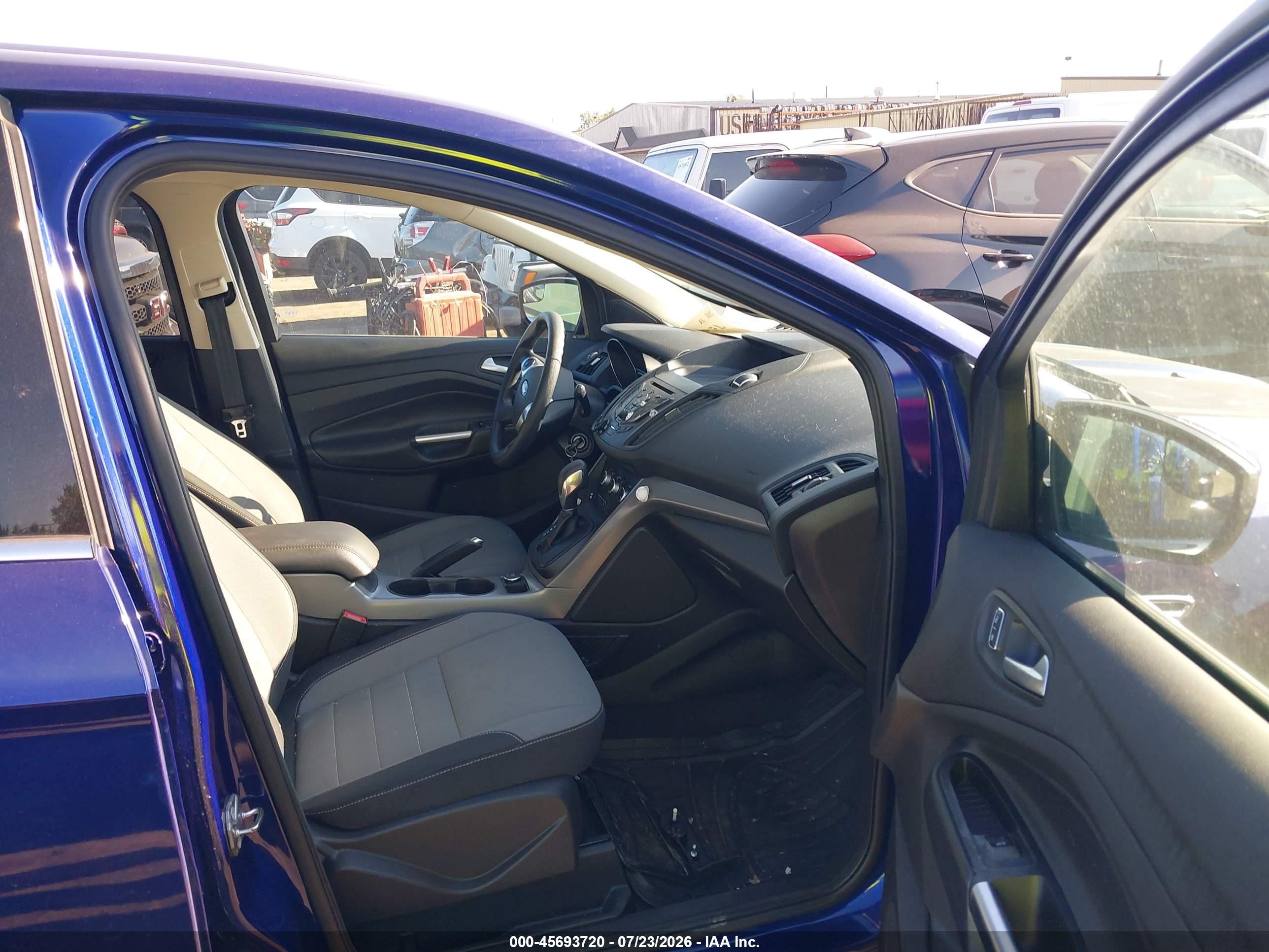 2015 Ford Escape Se Синий vin: 1FMCU0GX6FUA89994