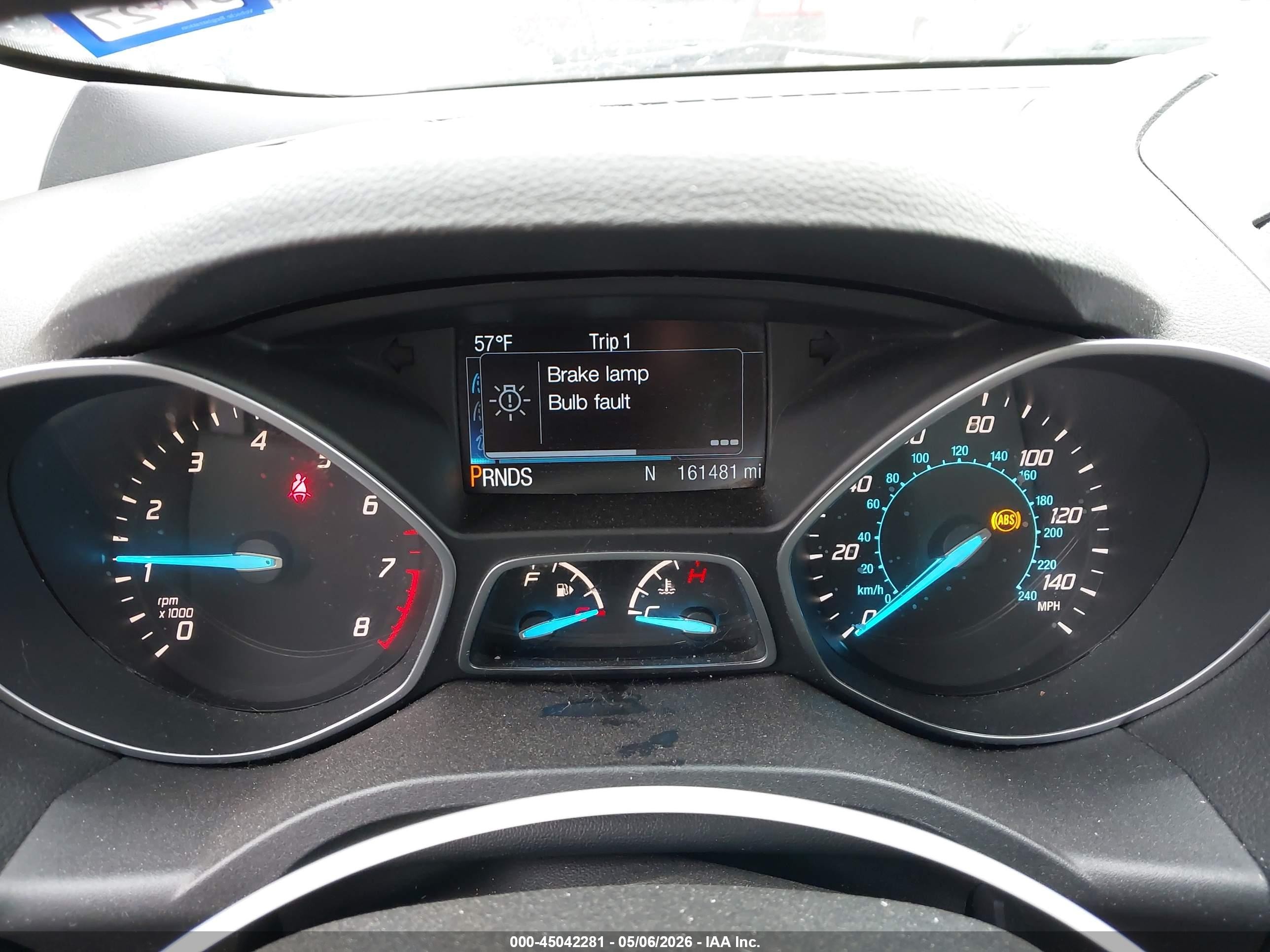 2015 Ford Escape Se Серебряный vin: 1FMCU0GX6FUB18698