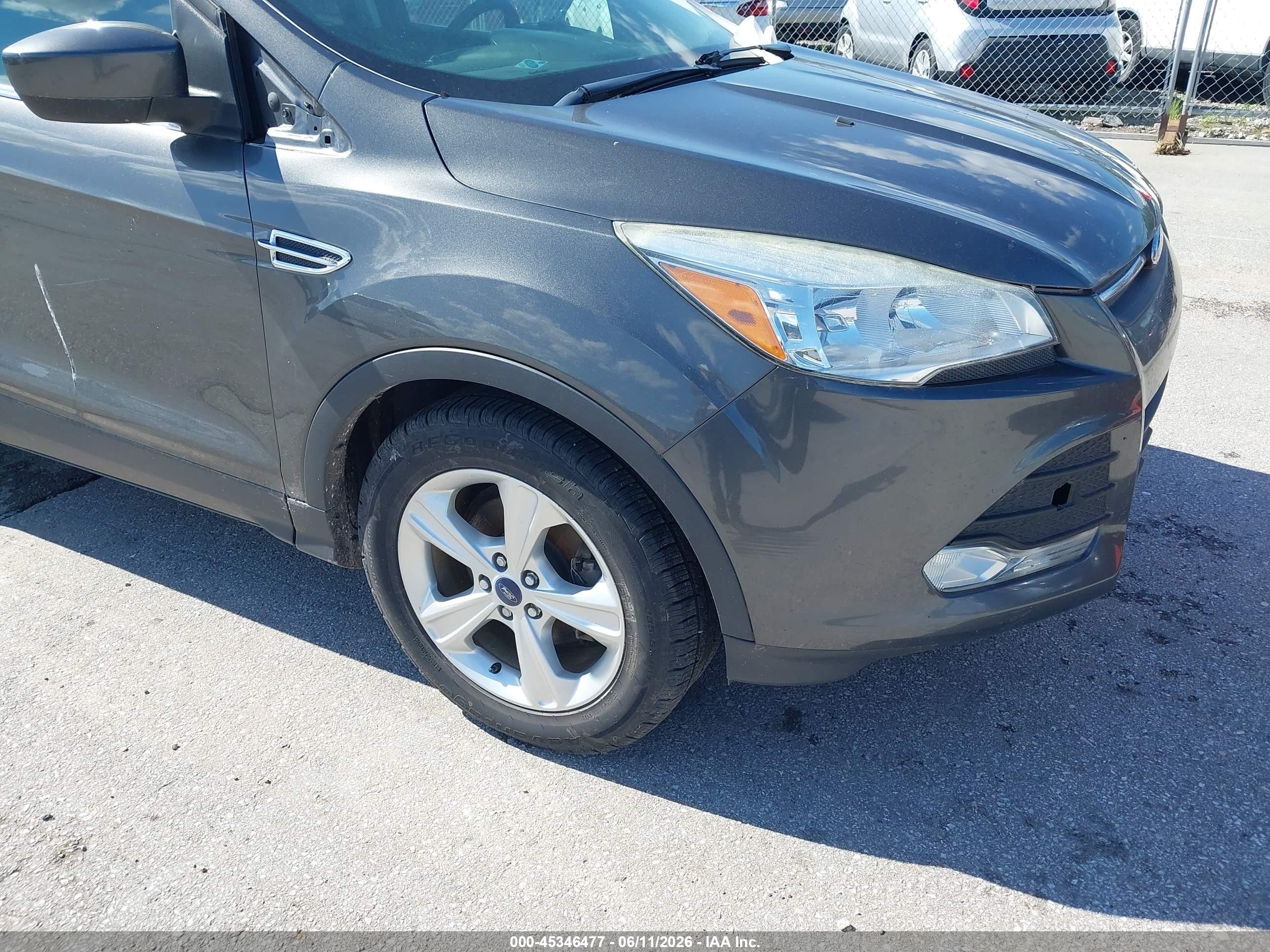 2015 Ford Escape Se Gray vin: 1FMCU0GX6FUC77057