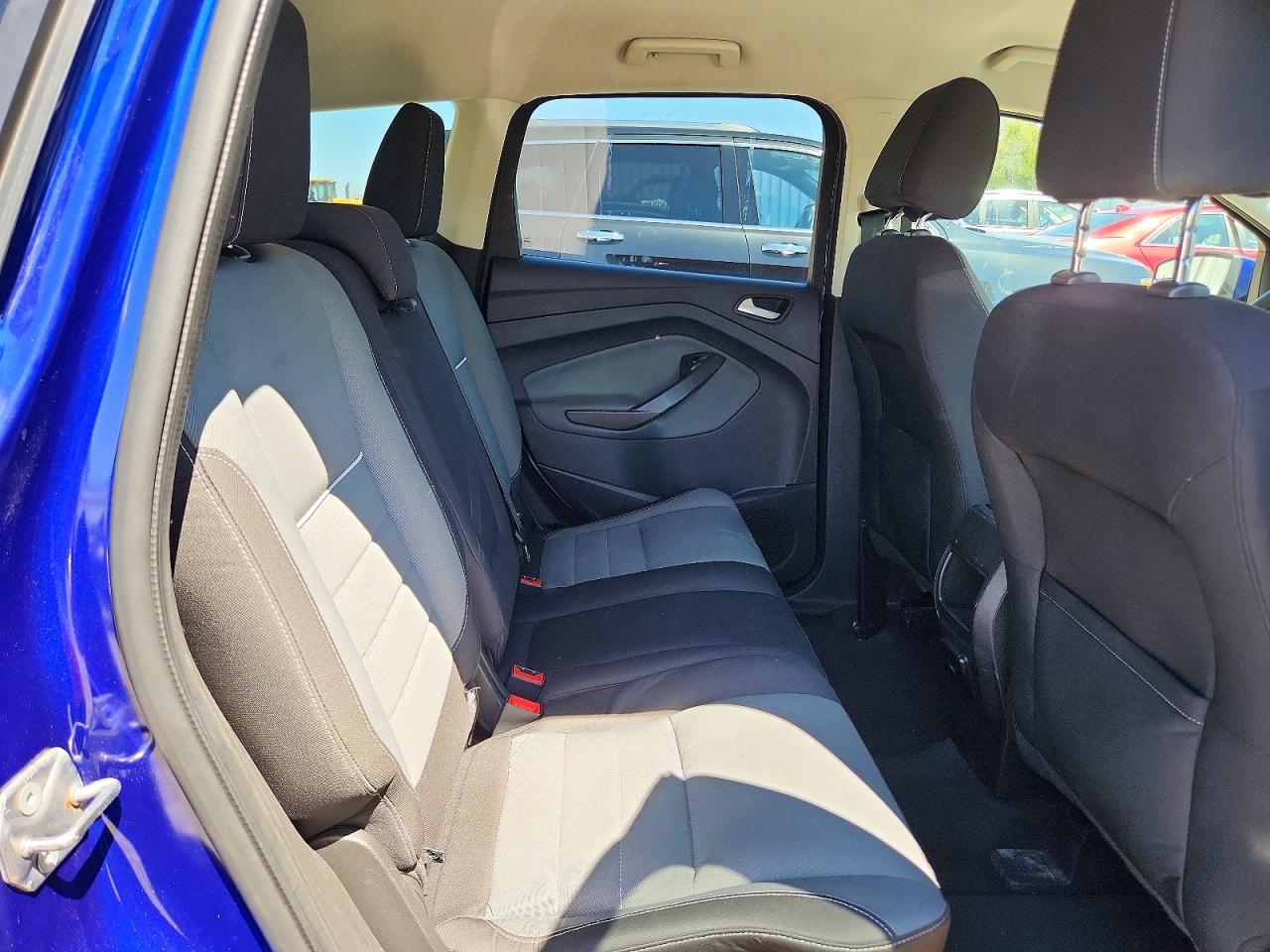 2013 Ford Escape Se Blue vin: 1FMCU0GX7DUA16324