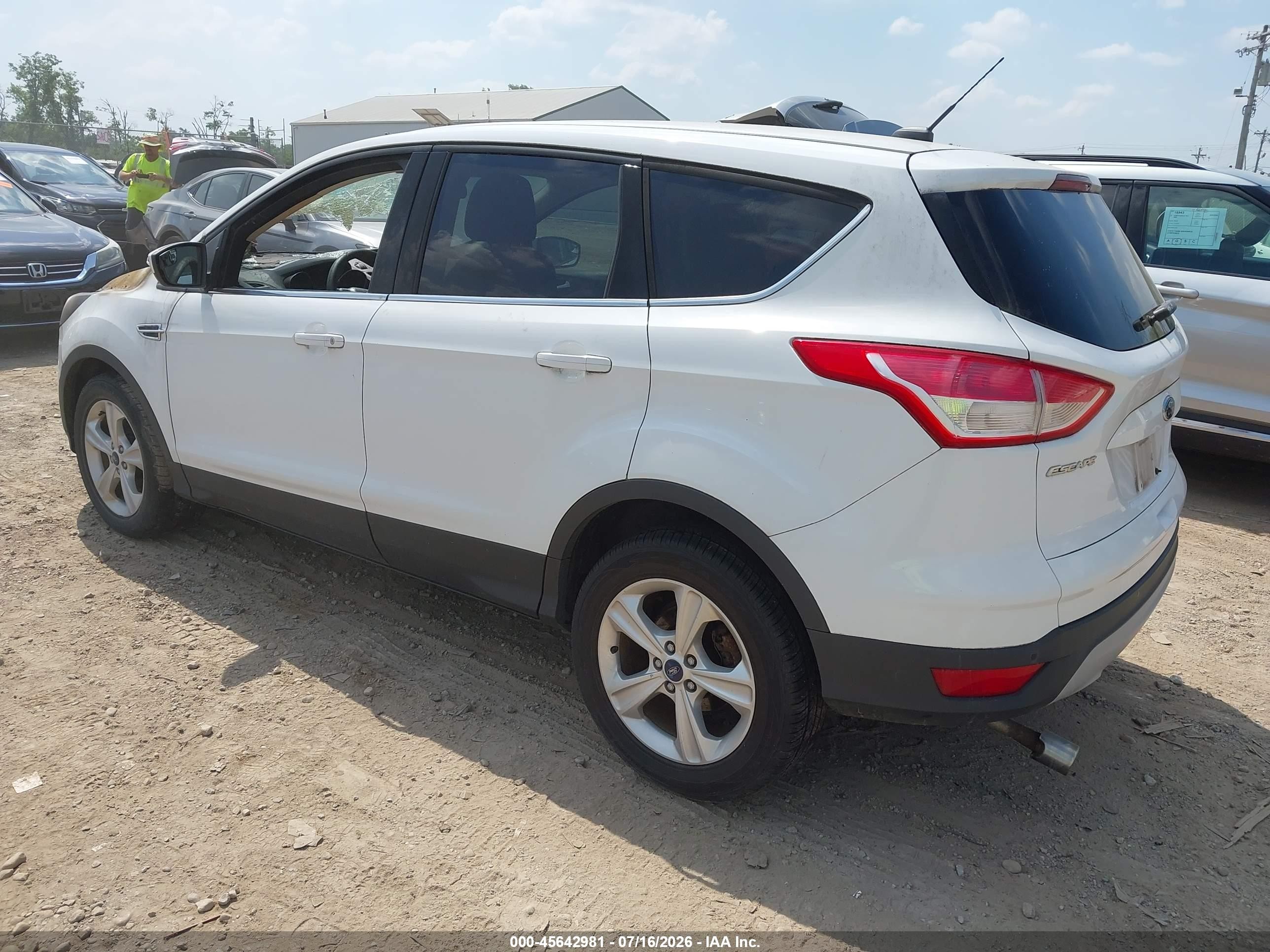 2013 Ford Escape Se White vin: 1FMCU0GX7DUA73977