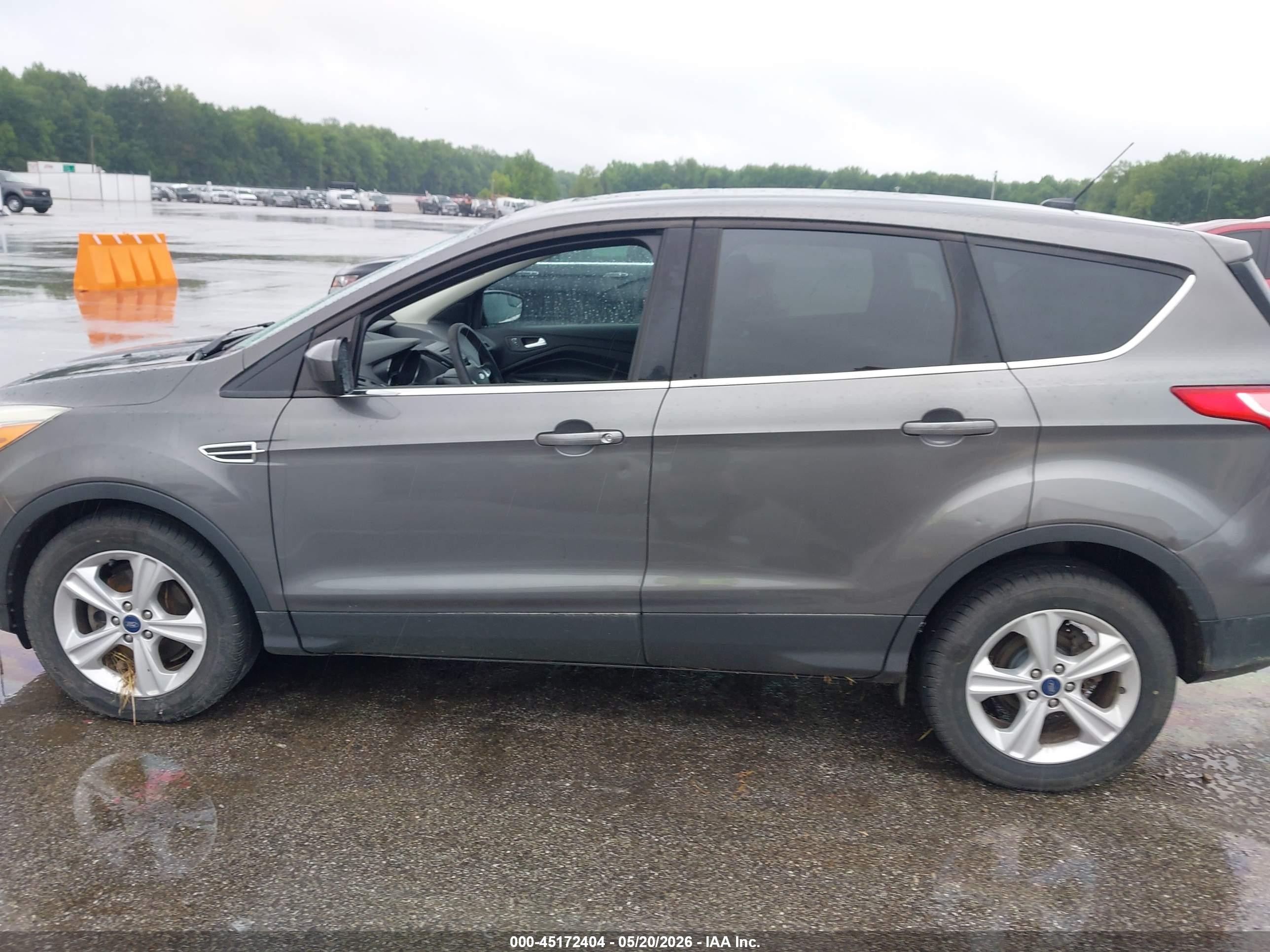 2014 Ford Escape Se Gray vin: 1FMCU0GX7EUA38261