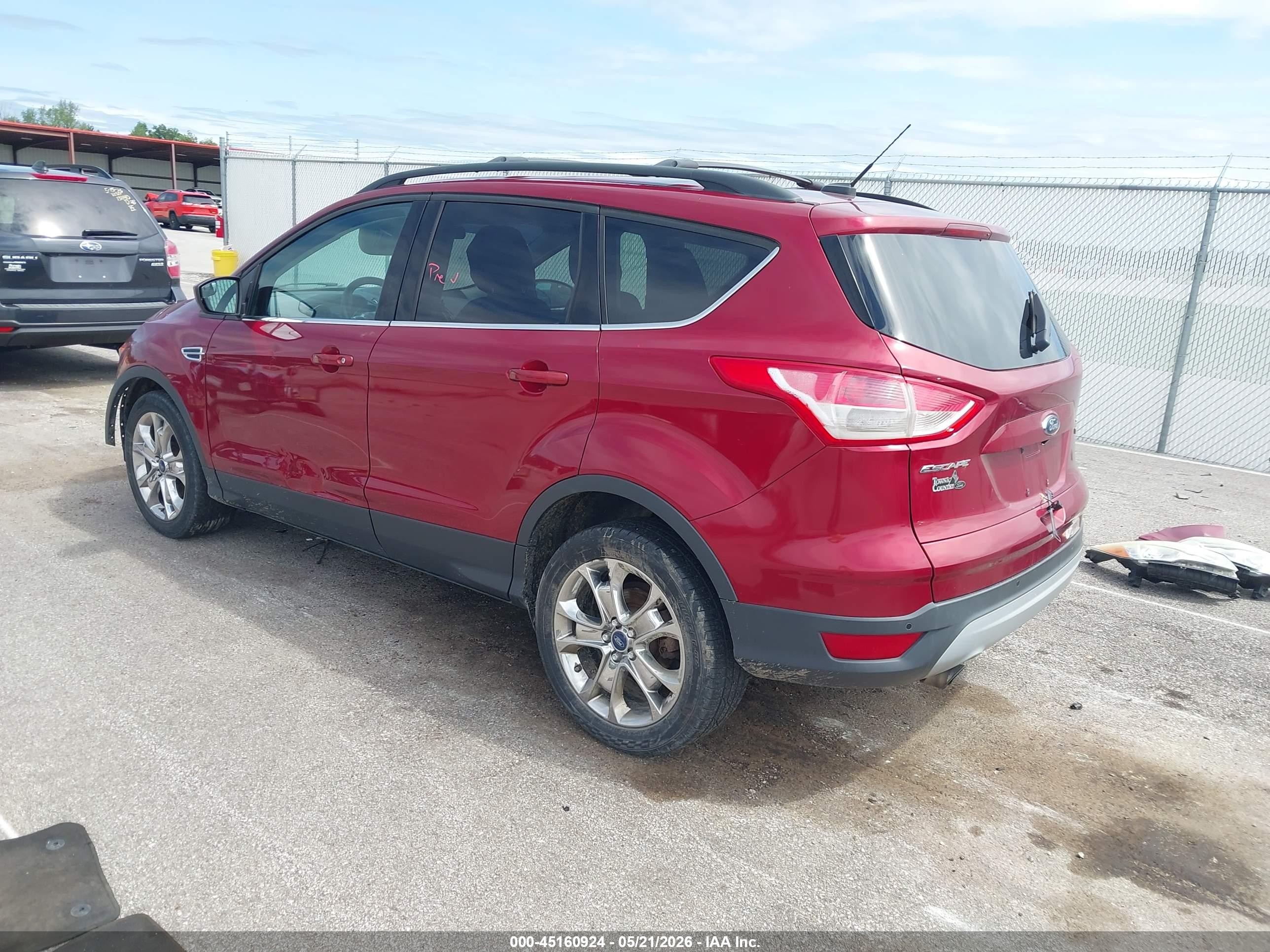 2014 Ford Escape Se Red vin: 1FMCU0GX7EUA75763