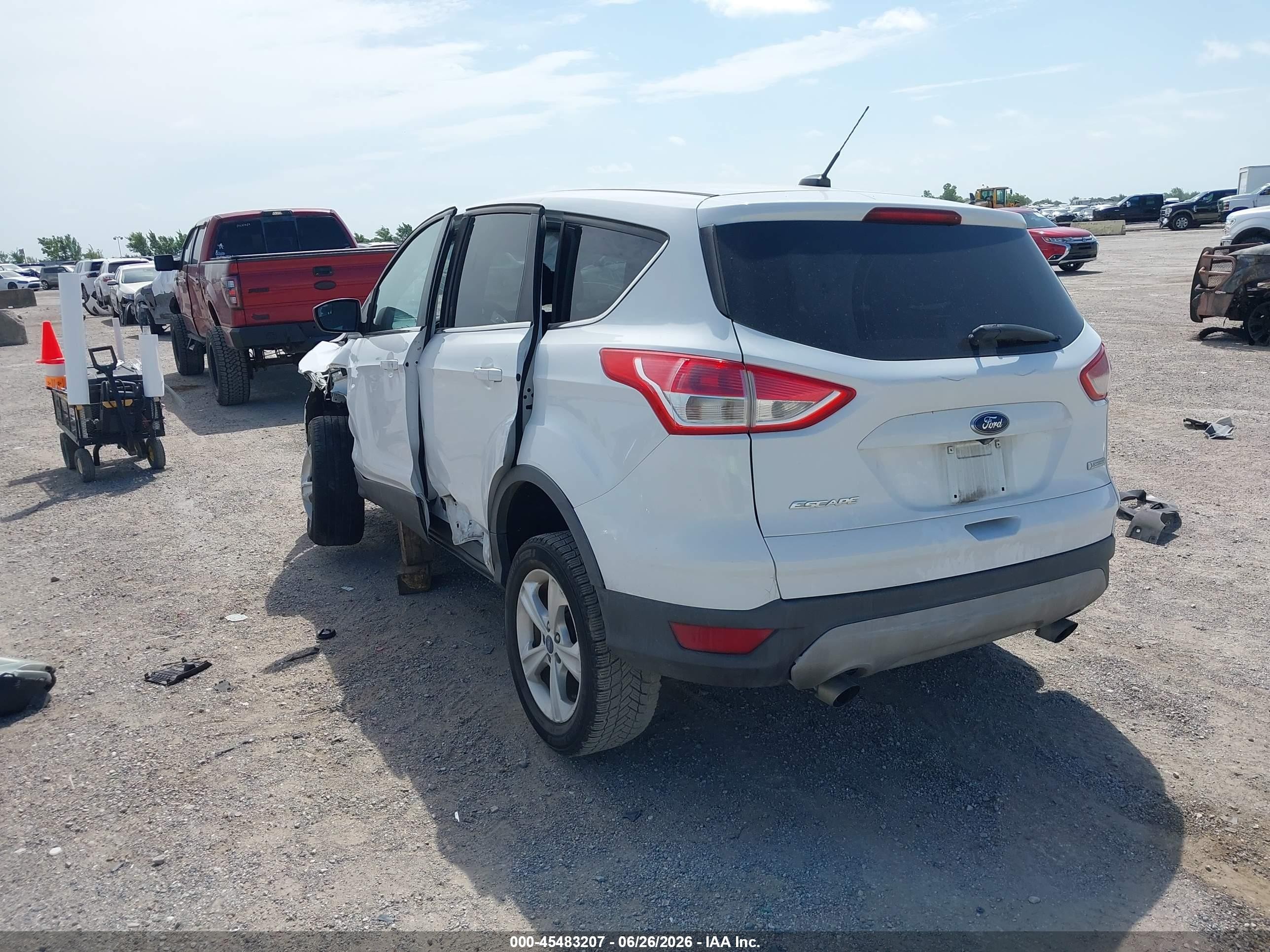 2014 Ford Escape Se White vin: 1FMCU0GX7EUB10110