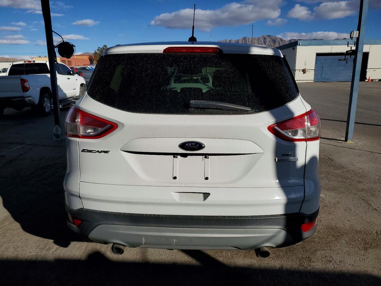 2014 Ford Escape Se White vin: 1FMCU0GX7EUB15968