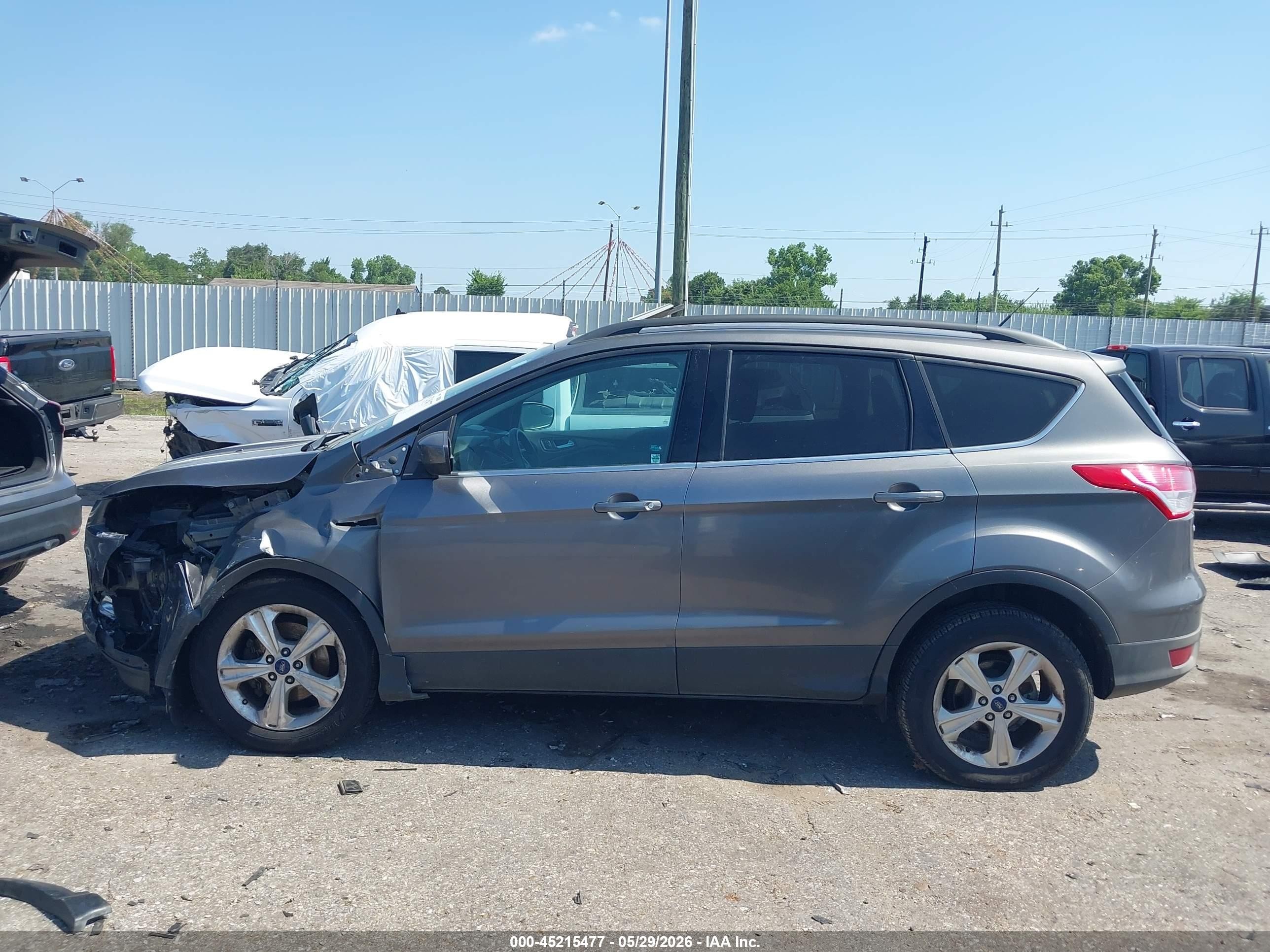 2014 Ford Escape Se Gray vin: 1FMCU0GX7EUB44595