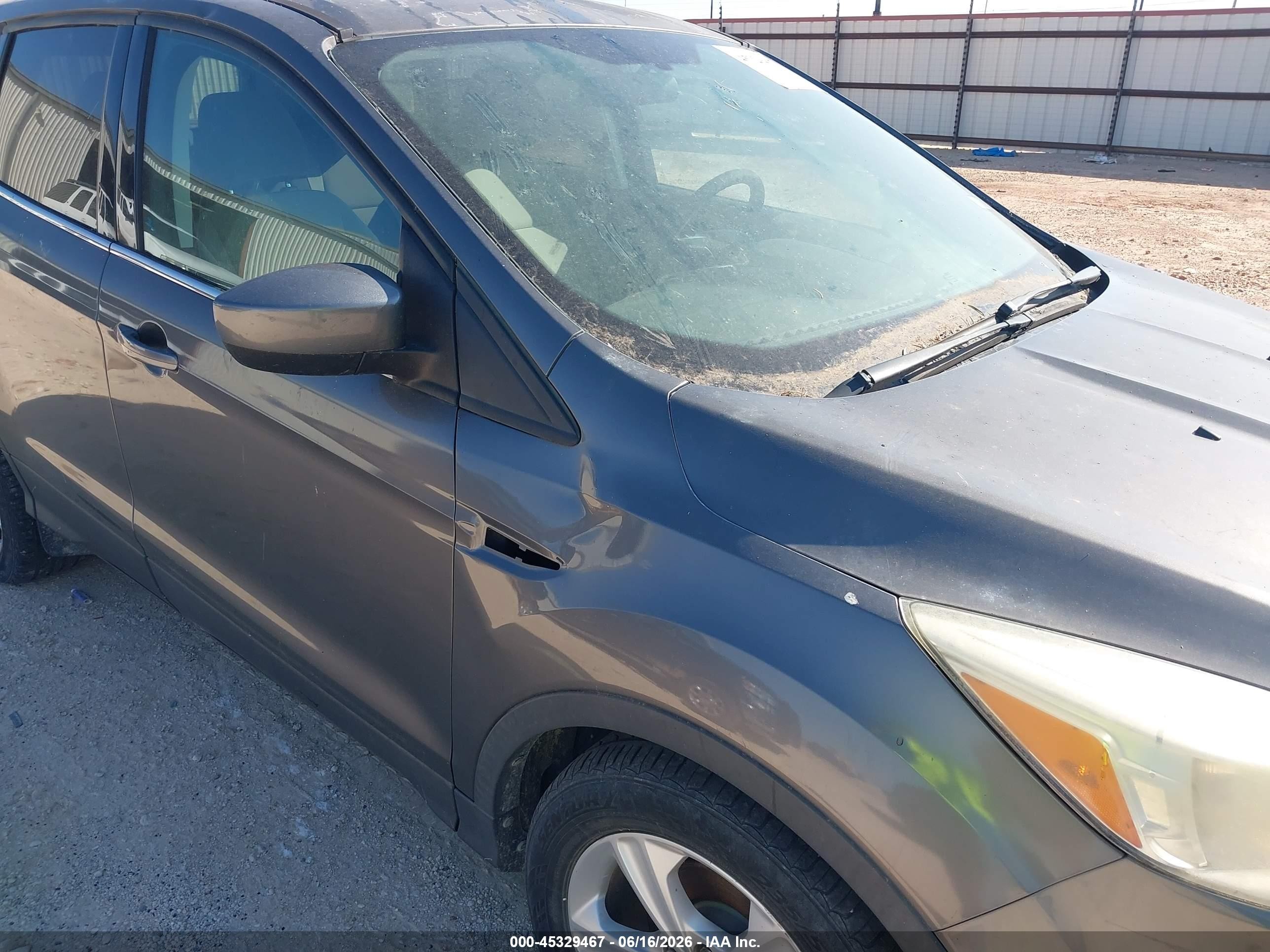 2014 Ford Escape Se Gray vin: 1FMCU0GX7EUB71490