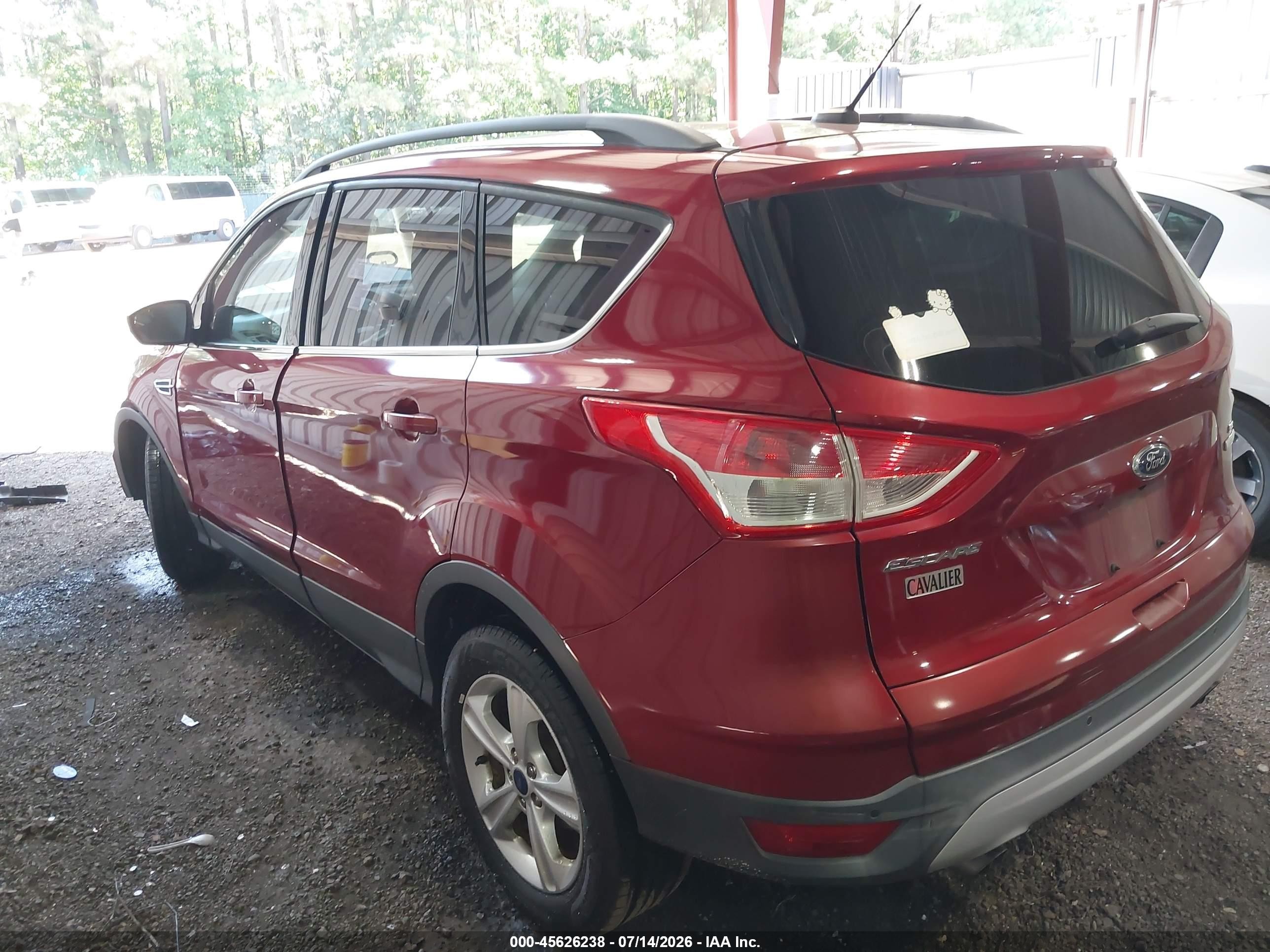 2014 Ford Escape Se Красный vin: 1FMCU0GX7EUD49172