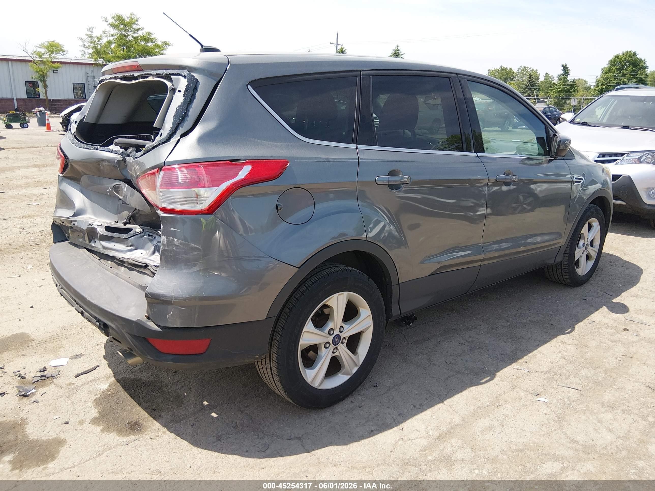 2014 Ford Escape Se Gray vin: 1FMCU0GX7EUD57546