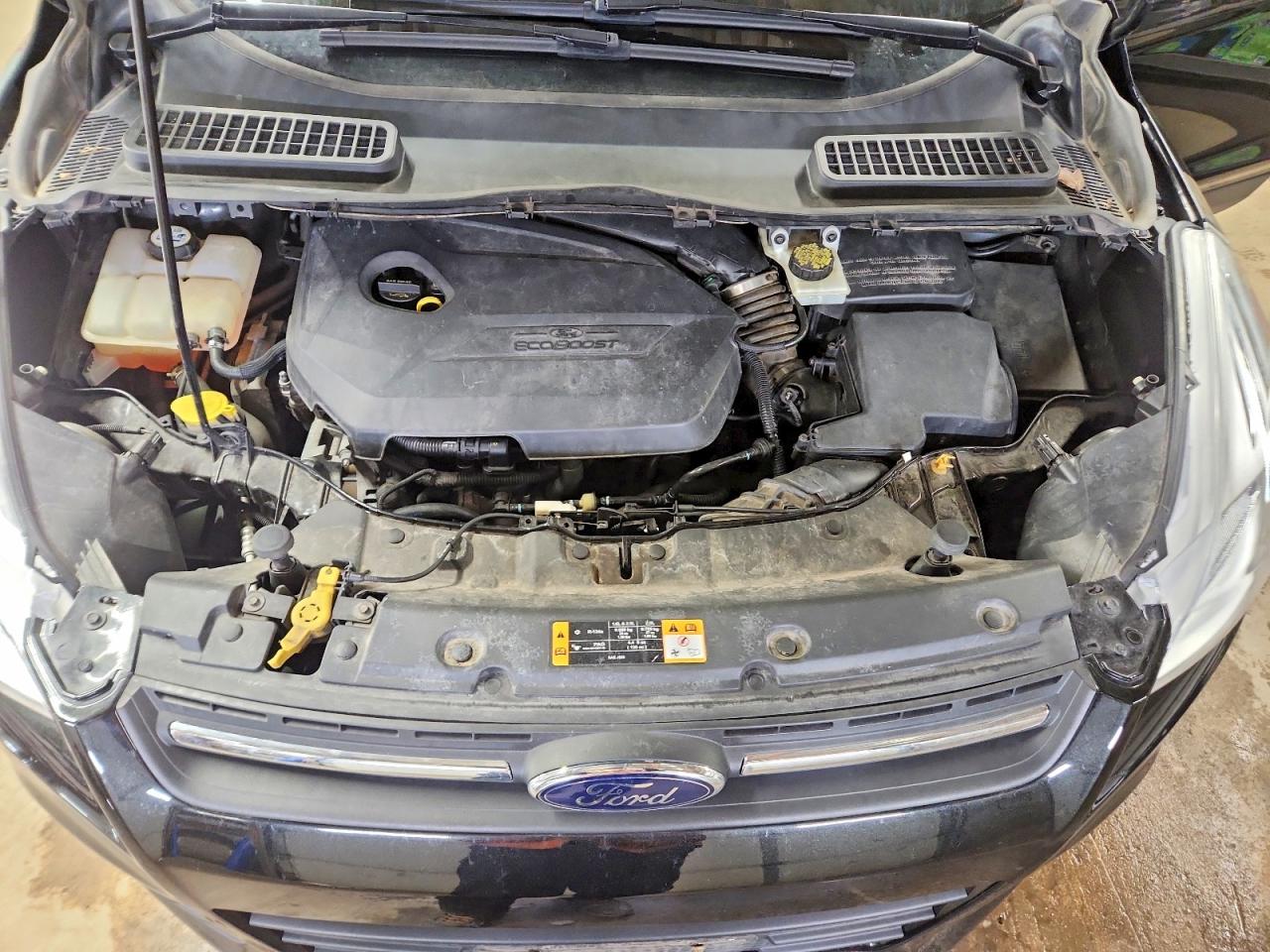 2014 Ford Escape Se Черный vin: 1FMCU0GX7EUD99893