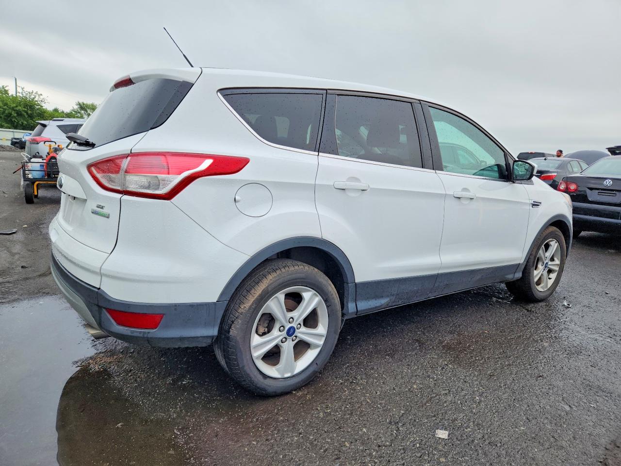 2015 Ford Escape Se White vin: 1FMCU0GX7FUA45518