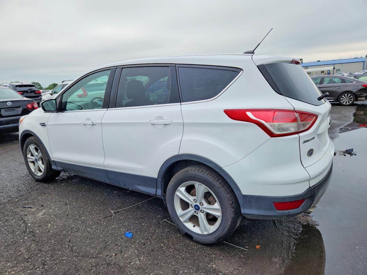 2015 Ford Escape Se White vin: 1FMCU0GX7FUA45518