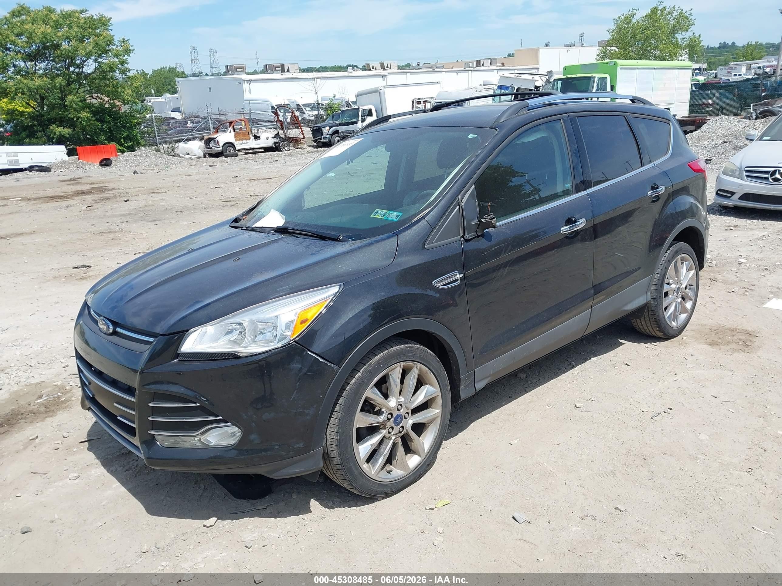 2015 Ford Escape Se Черный vin: 1FMCU0GX7FUB56425