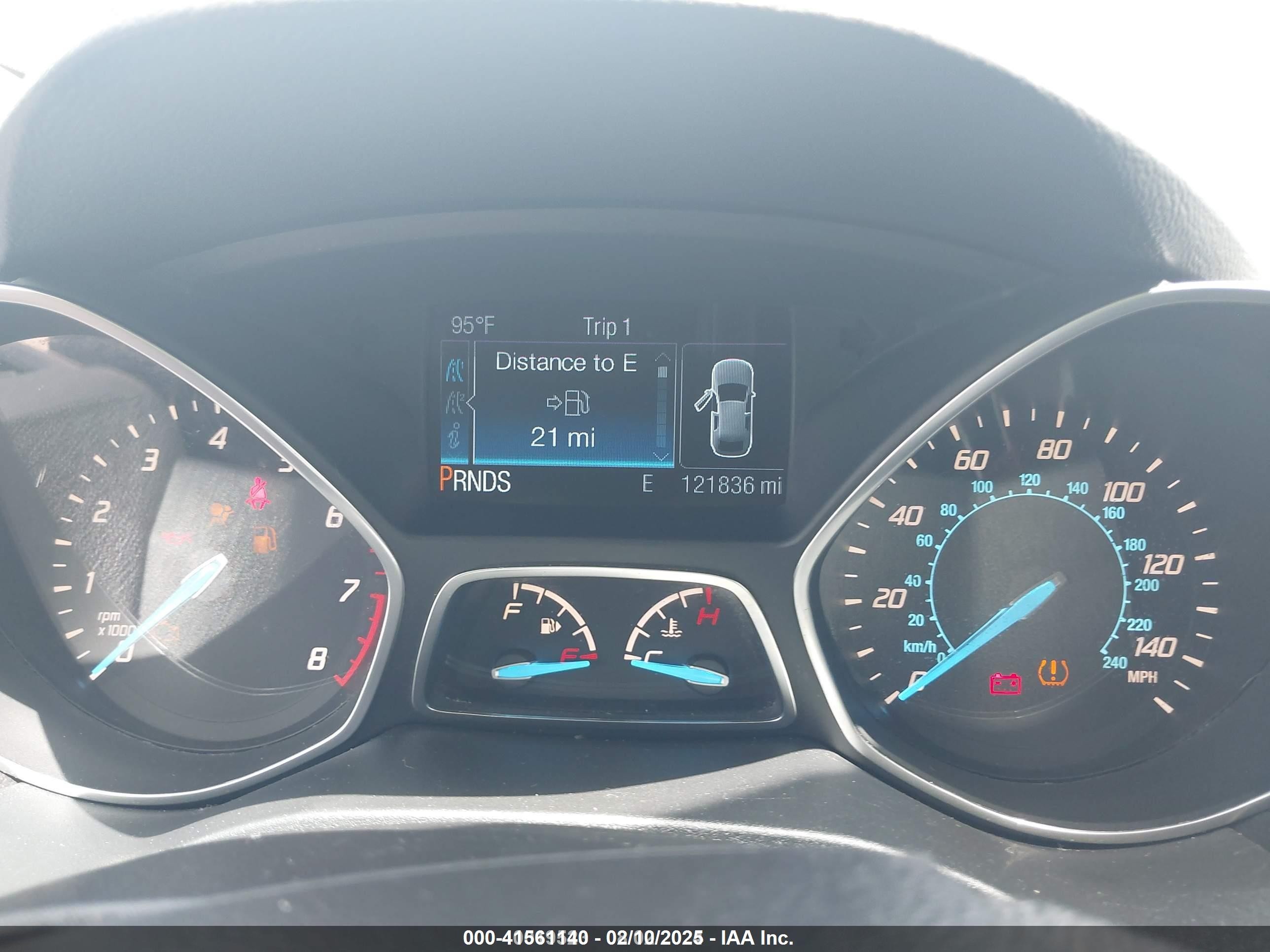 2015 Ford Escape Se Красный vin: 1FMCU0GX7FUB89814