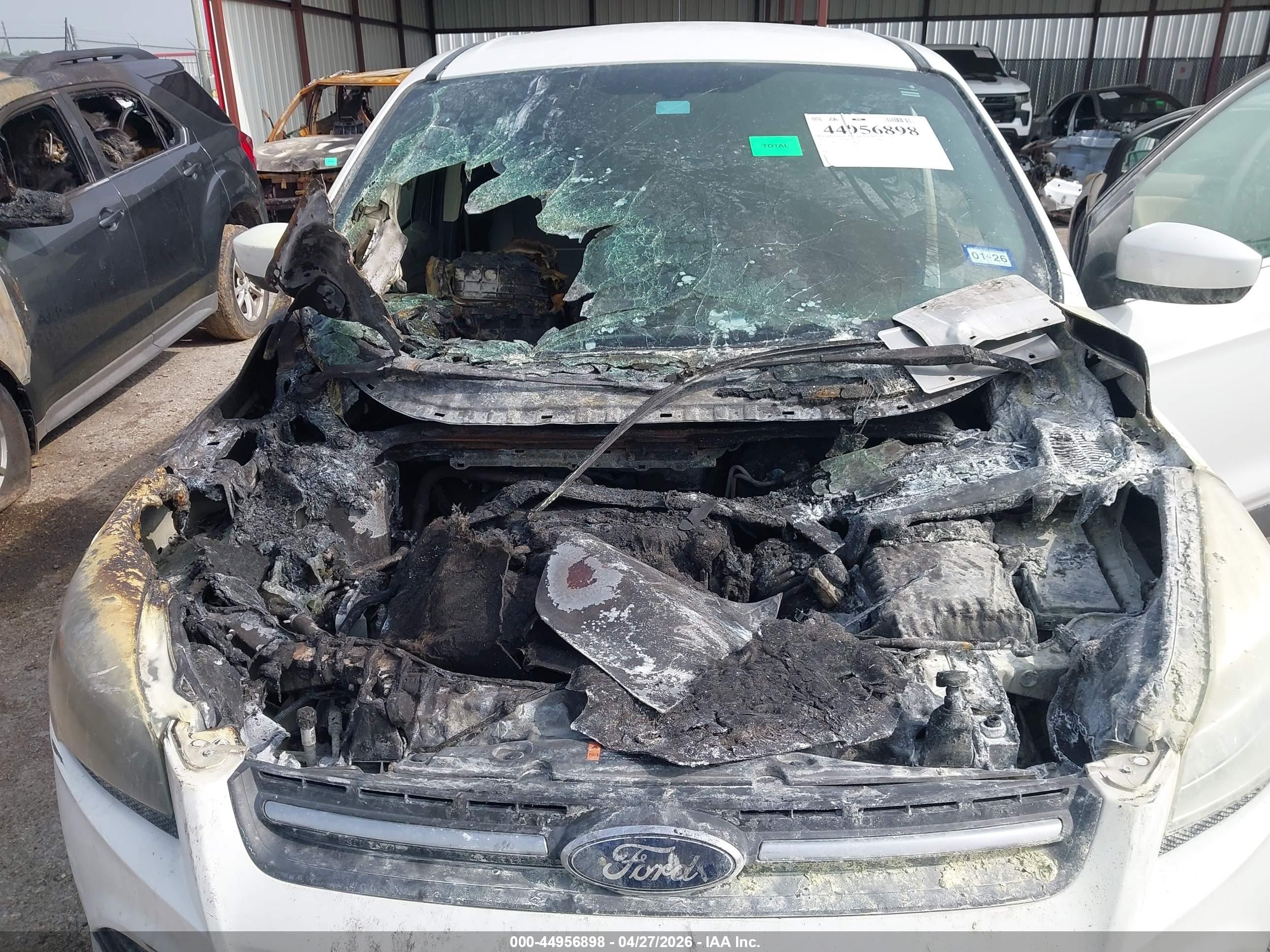 2015 Ford Escape Se White vin: 1FMCU0GX7FUC06045