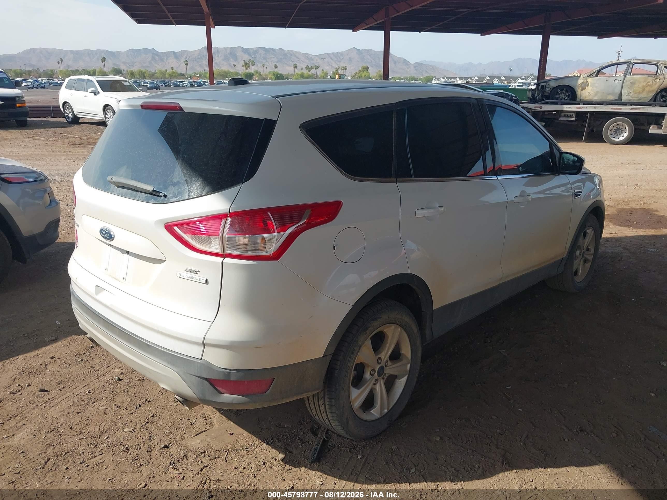 2015 Ford Escape Se White vin: 1FMCU0GX7FUC89217