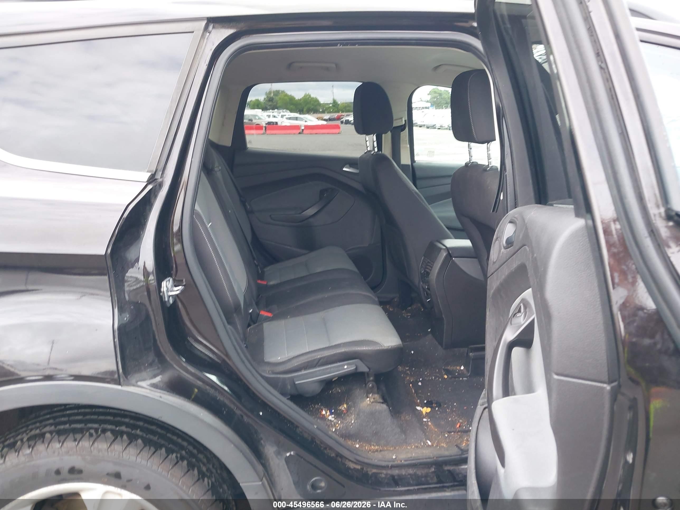 2013 Ford Escape Se Черный vin: 1FMCU0GX8DUA78668