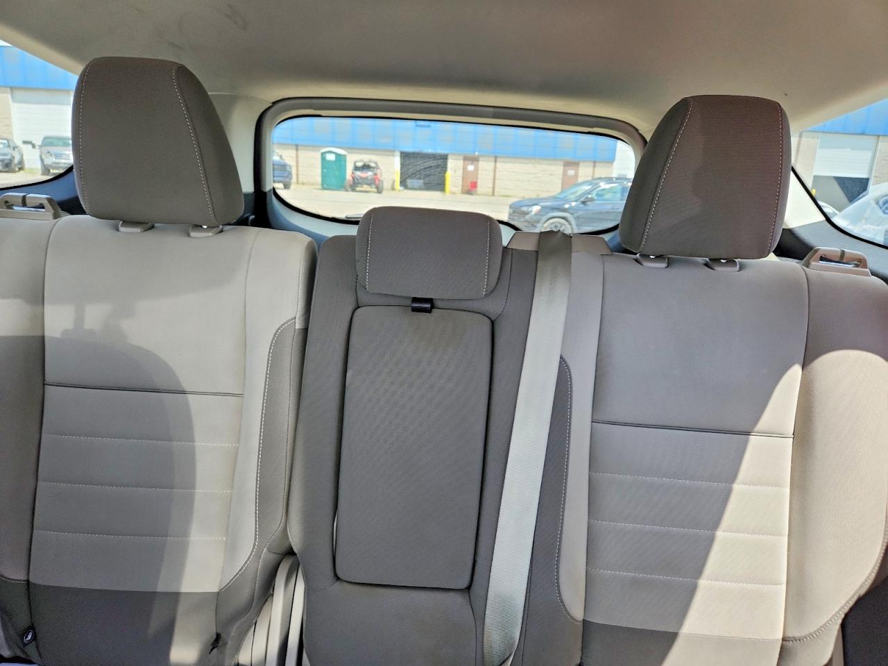 2013 Ford Escape Se Silver vin: 1FMCU0GX8DUB77412