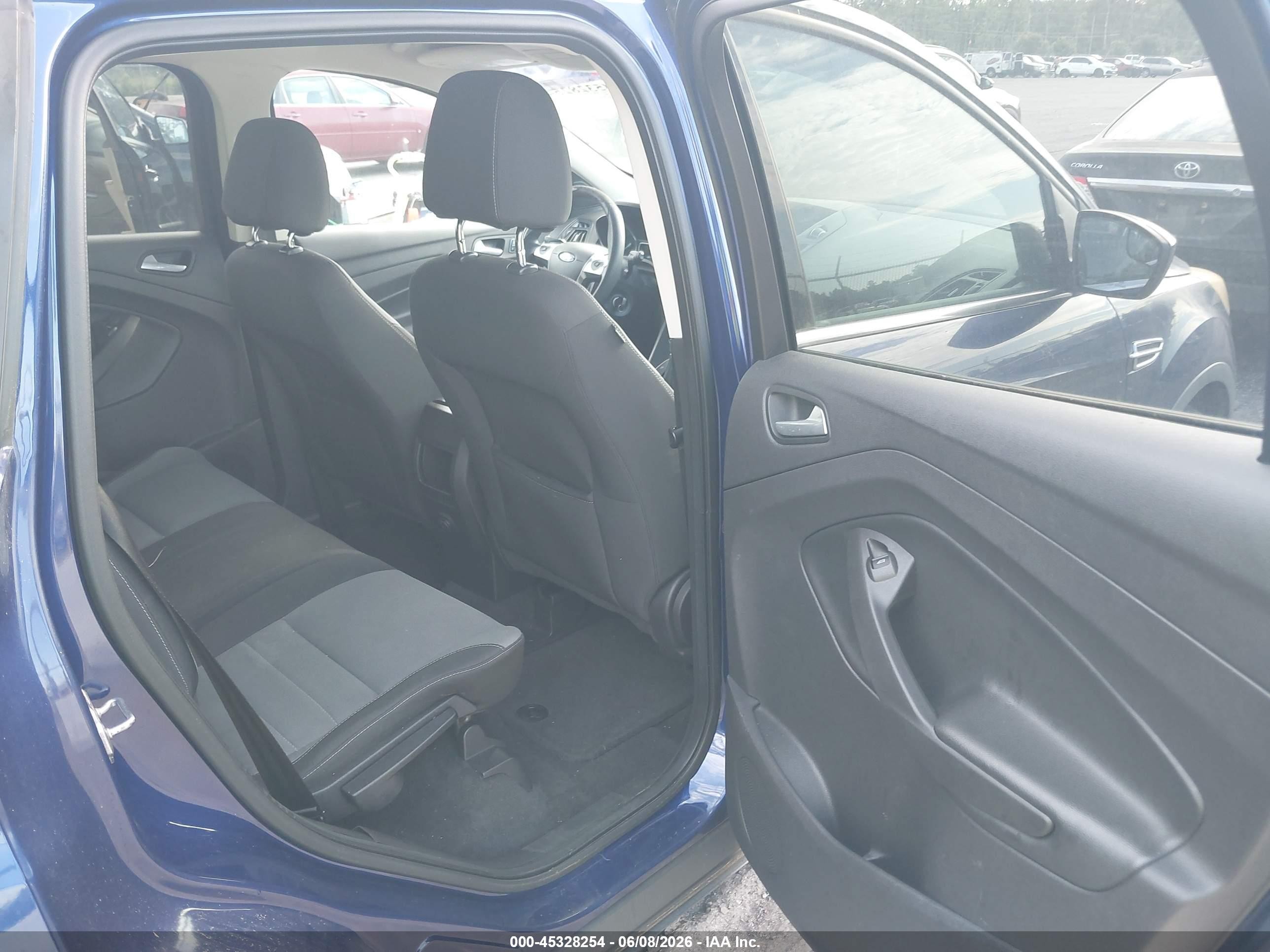 2013 Ford Escape Se Синий vin: 1FMCU0GX8DUC47068