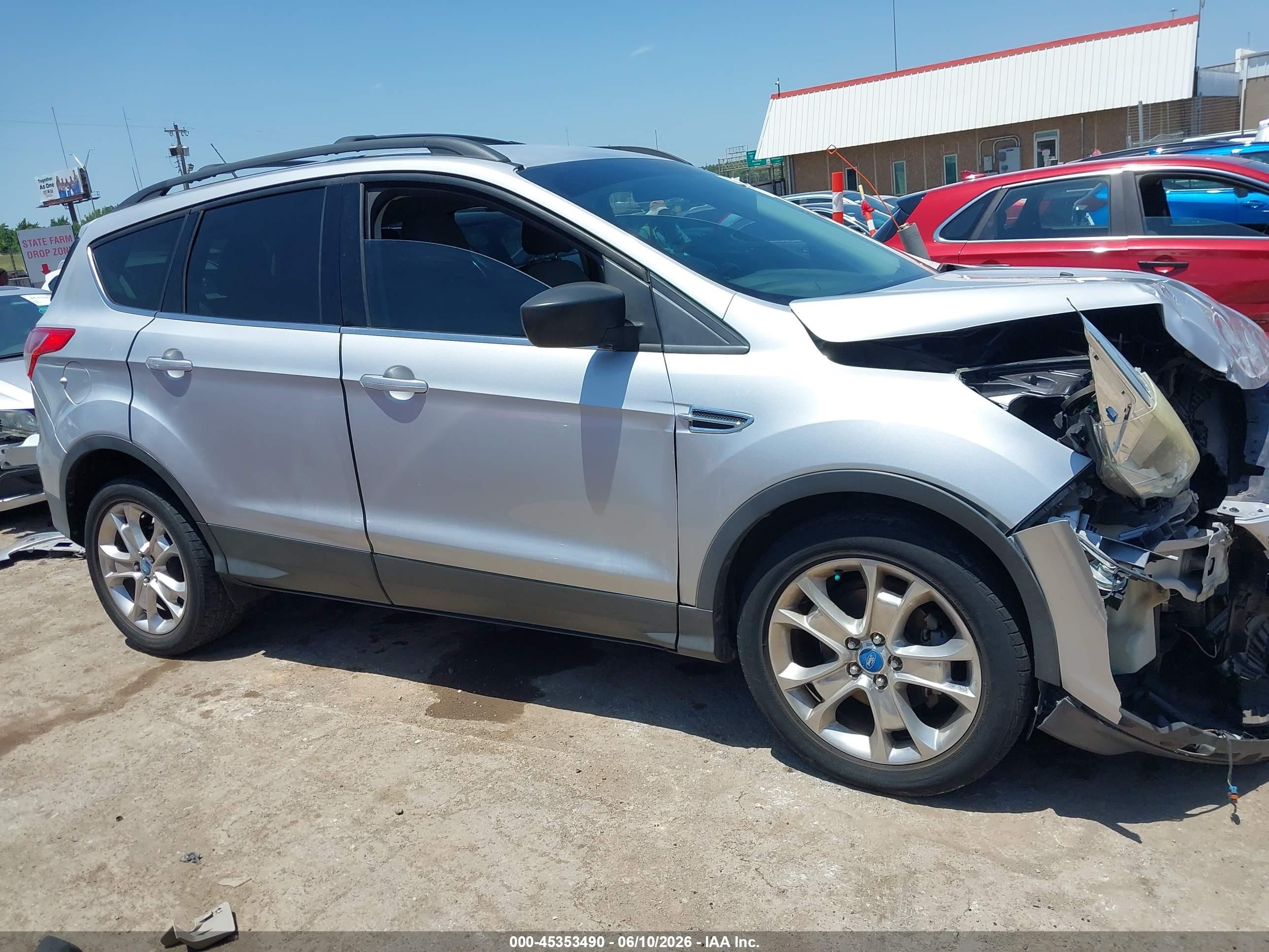 2013 Ford Escape Se Silver vin: 1FMCU0GX8DUC85707