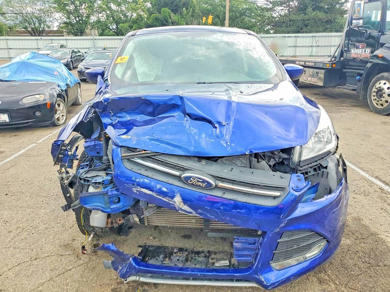 2013 Ford Escape Se Blue vin: 1FMCU0GX8DUC92527