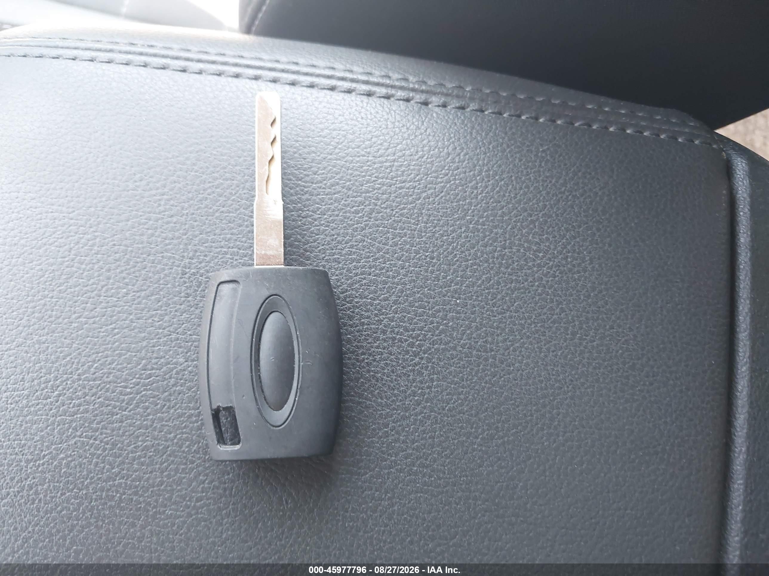 2013 Ford Escape Se Blue vin: 1FMCU0GX8DUD09276